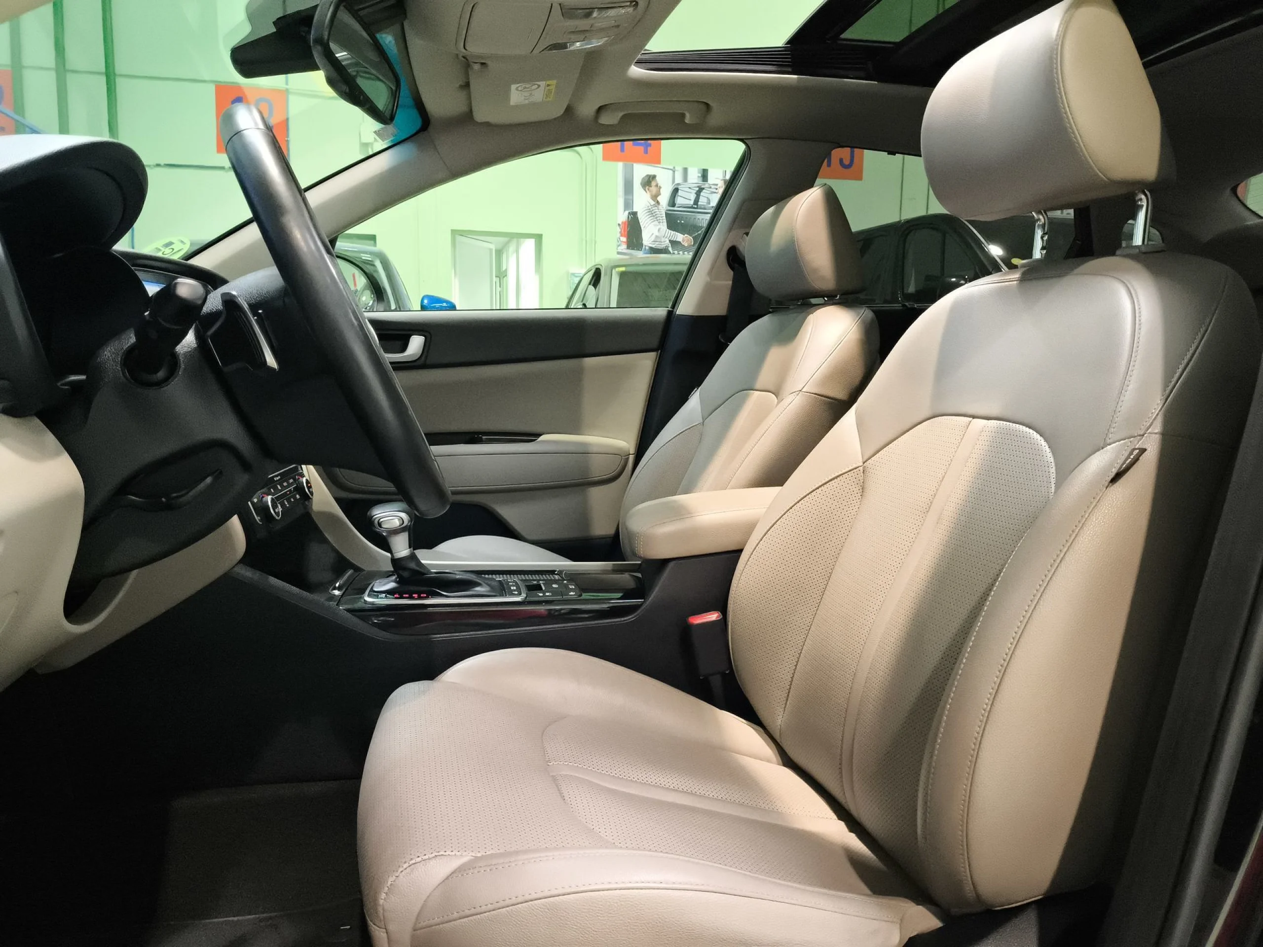 Kia Optima 1.7 CRDi VGT Emotion DCT 104 kW (141 CV) - Foto 8