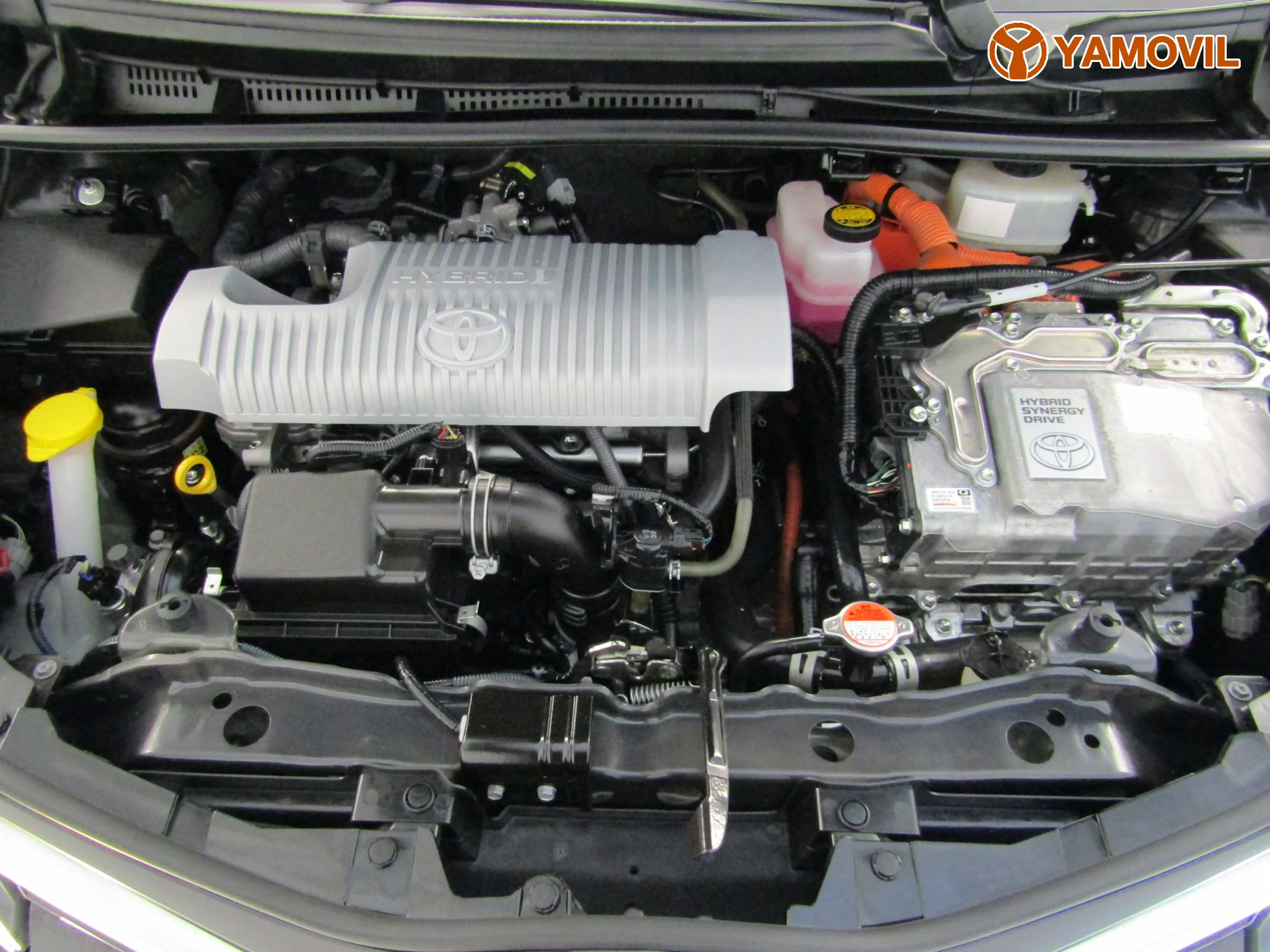 Toyota Yaris 1.5 HYBRID ACTIVE - Foto 8
