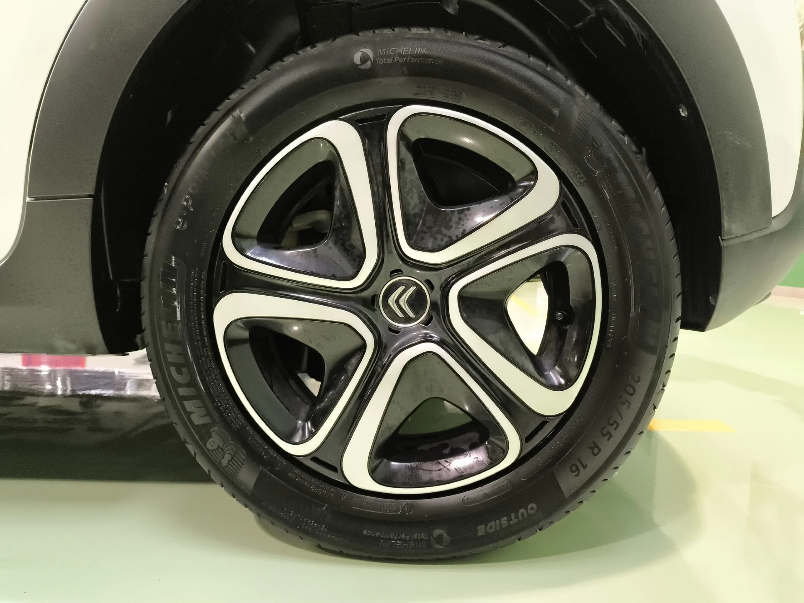 Citroen C3 PureTech 82 C-Series 61 kW (83 CV) - Foto 7