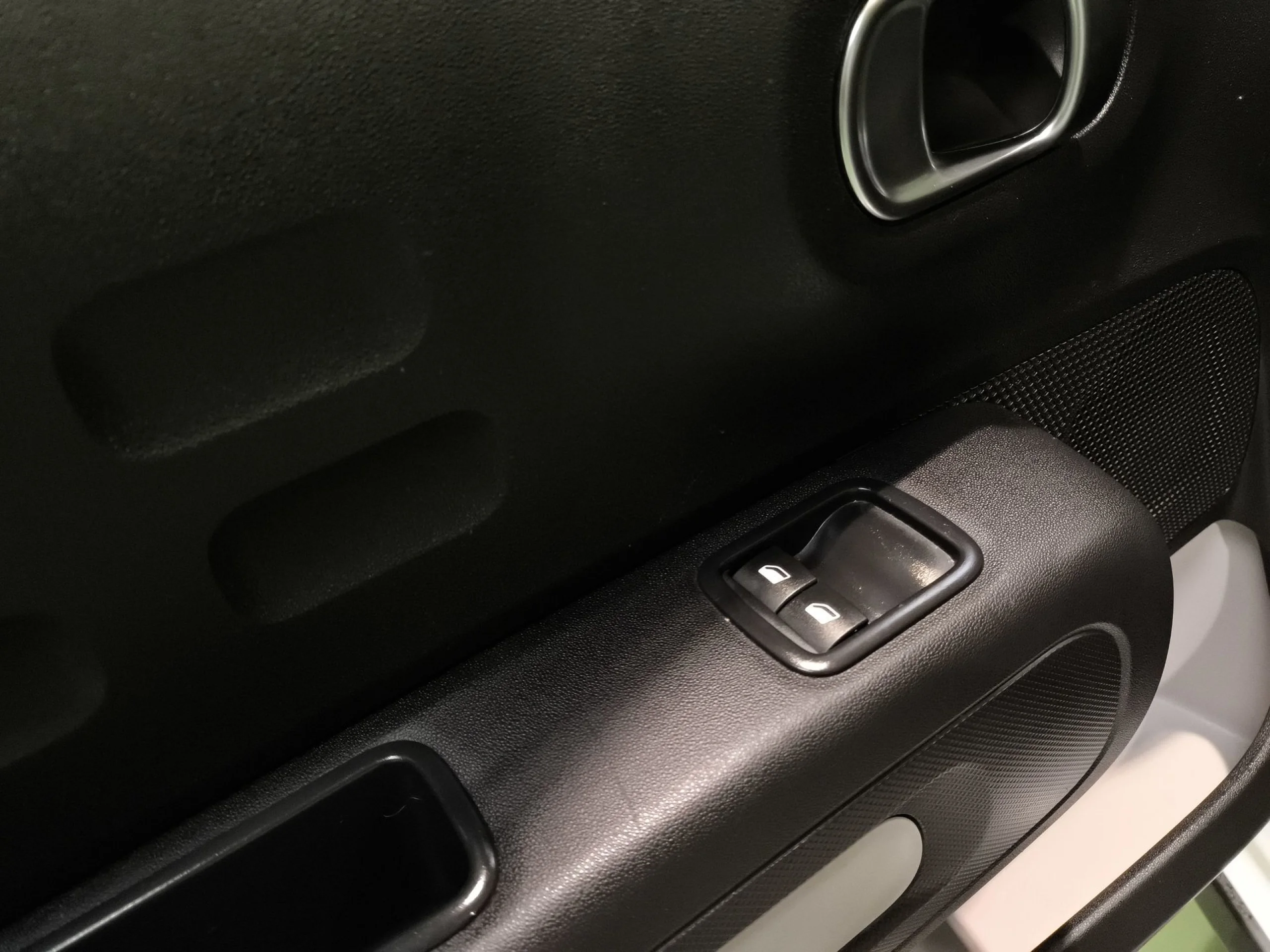 Citroen C3 PureTech 82 C-Series 61 kW (83 CV) - Foto 10