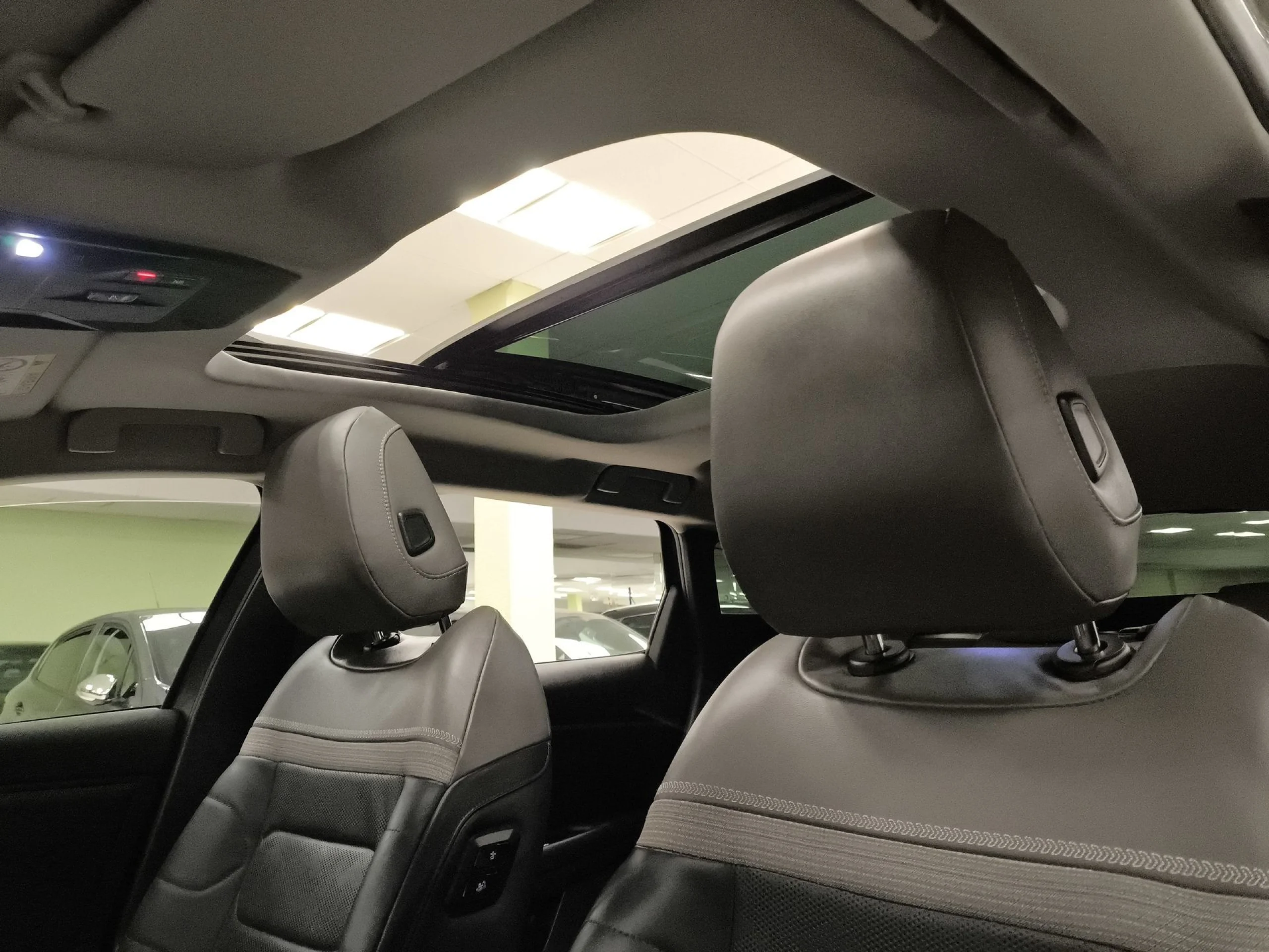 Citroen C5 X Hybrid 225 Shine Pack e-EAT8 165 kW (225 CV) - Foto 19