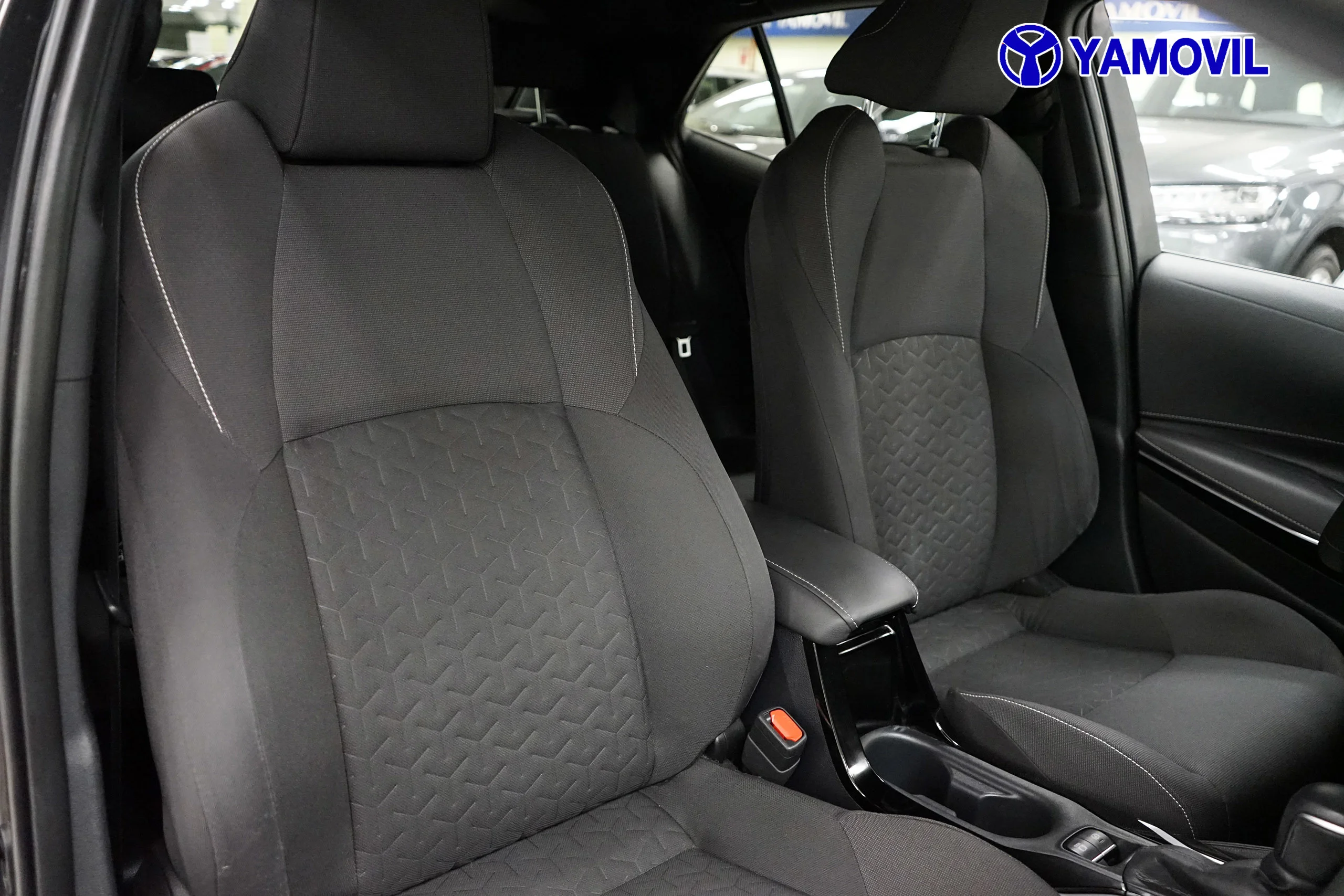 Toyota Corolla 180H Advance E-CVT 132 kW (180 CV) - Foto 15