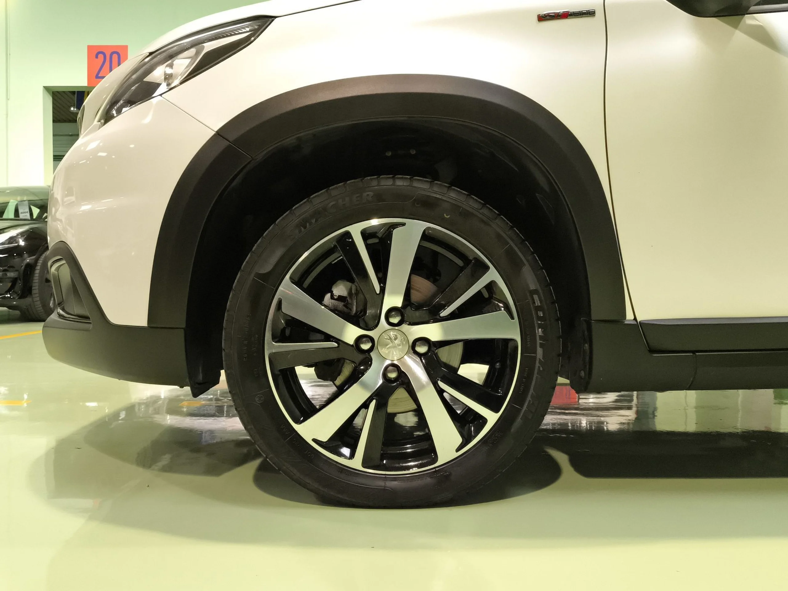 Peugeot 2008 PureTech 110 SANDS GT Line 81 kW (110 CV) - Foto 7