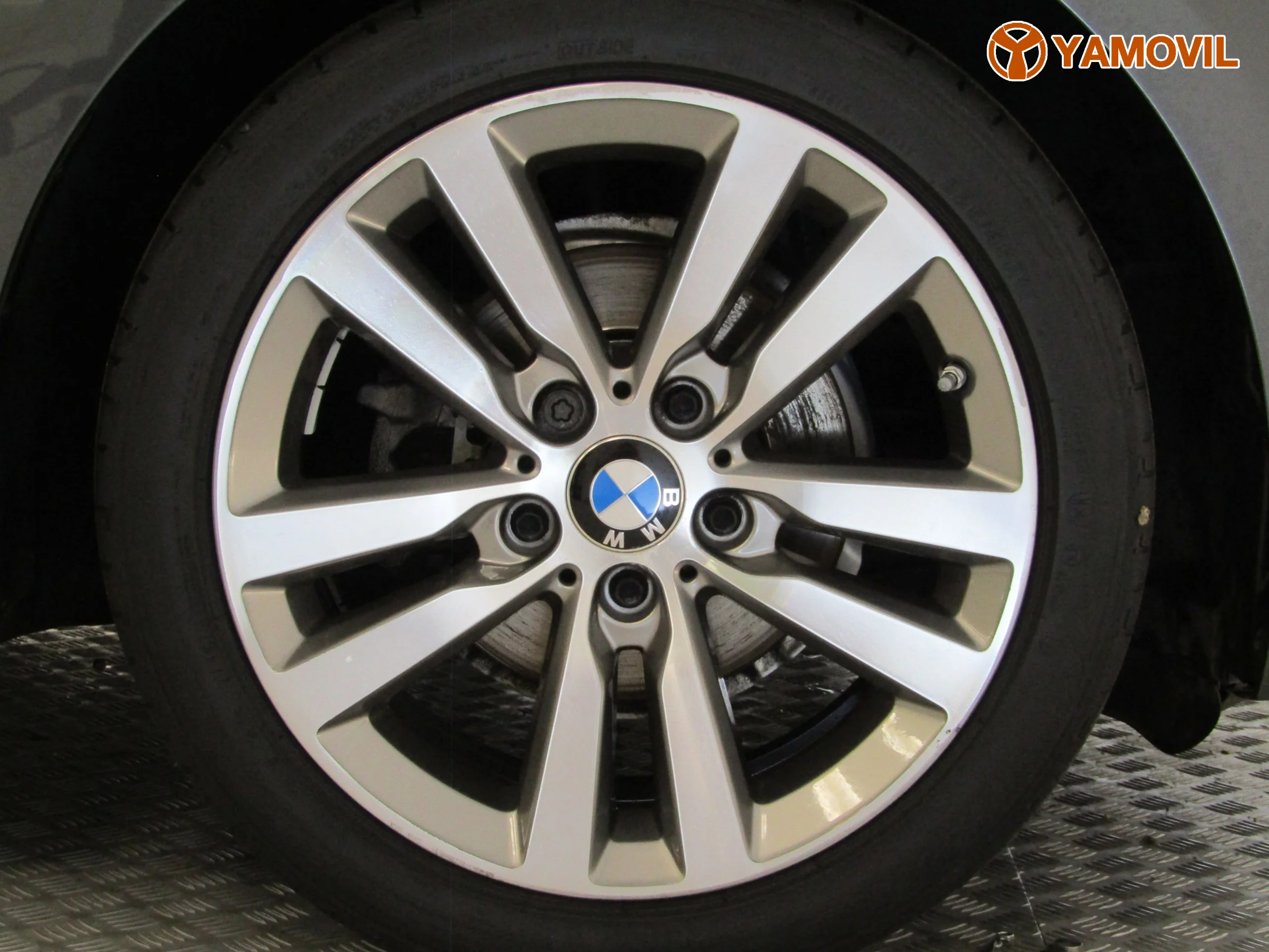 BMW Serie 1 116D - Foto 11