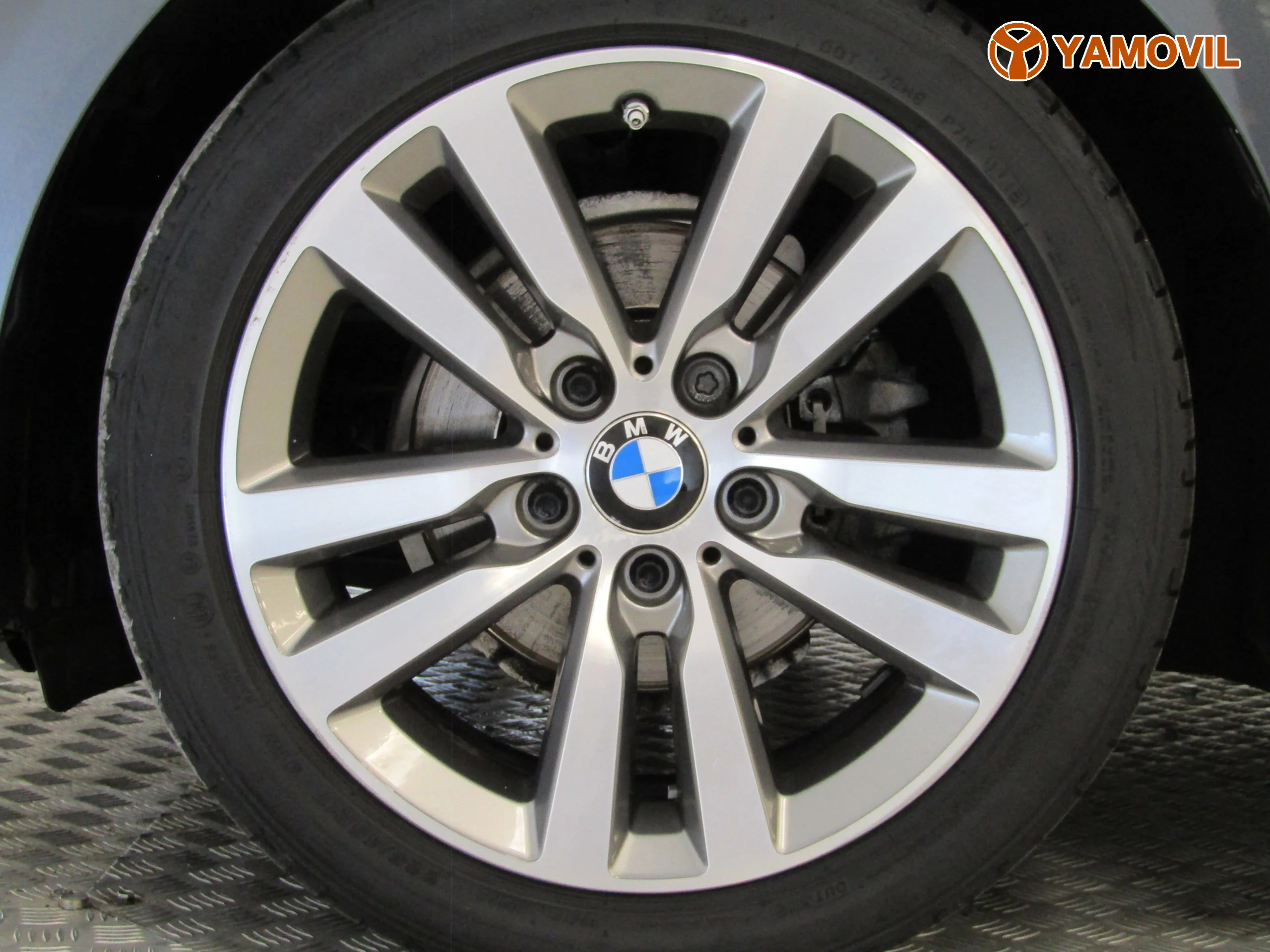 BMW Serie 1 116D - Foto 9