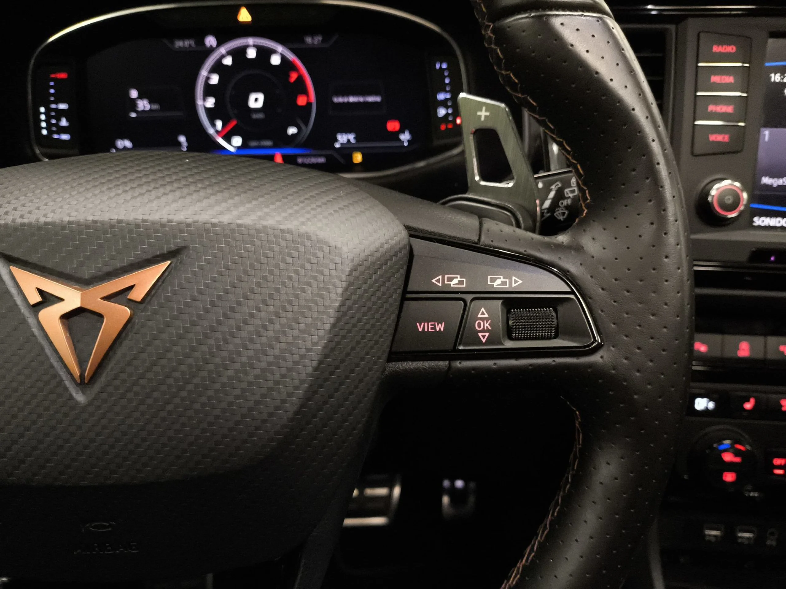 Cupra Ateca 2.0 TSI SANDS 4Drive DSG 221 kW (300 CV) - Foto 16