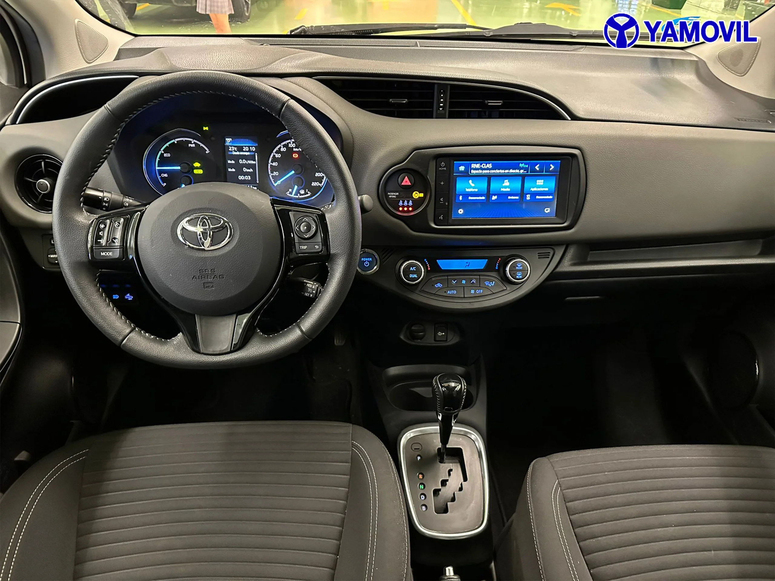 Toyota Yaris 1.5 100H Feel 74 kW (100 CV) - Foto 3