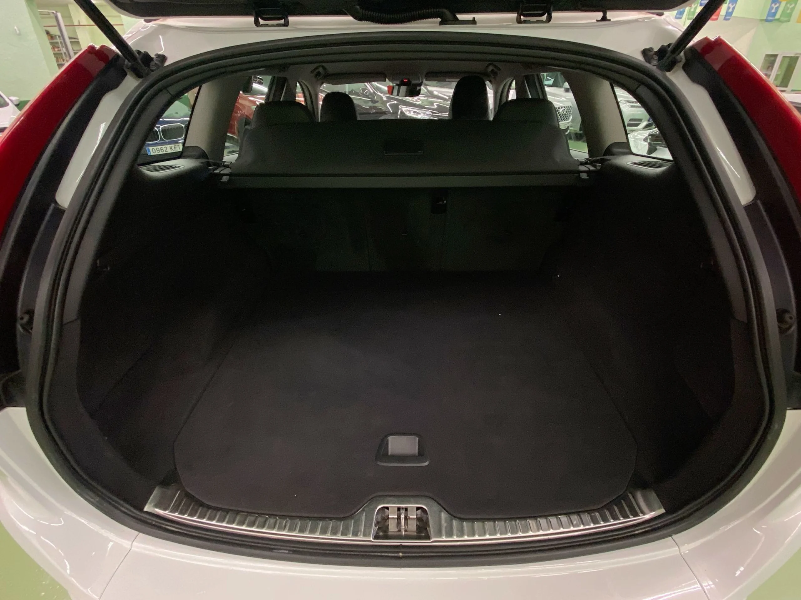 Volvo Xc60 D4 Momentum Auto 140 kW (190 CV) - Foto 19