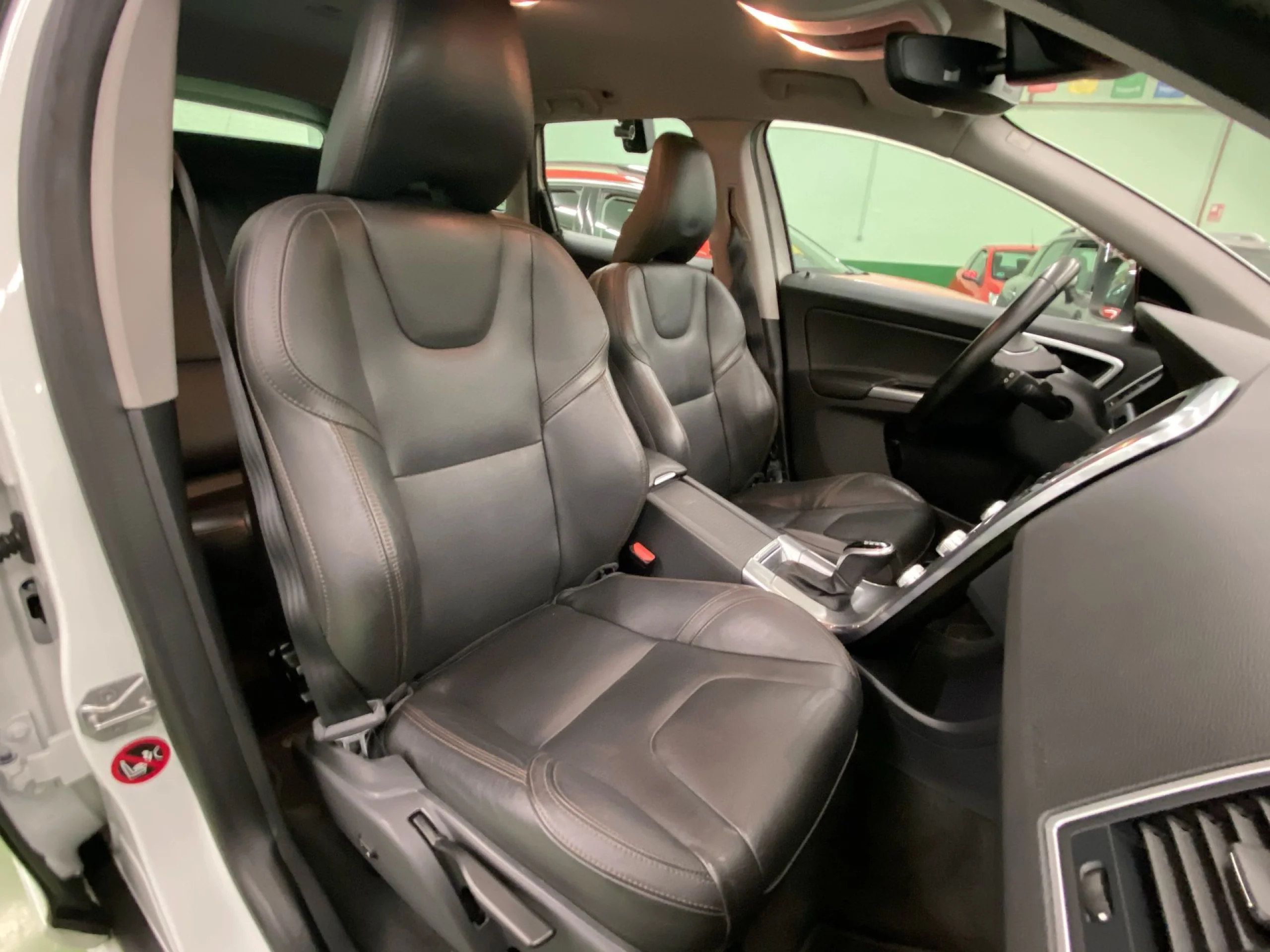 Volvo Xc60 D4 Momentum Auto 140 kW (190 CV) - Foto 20
