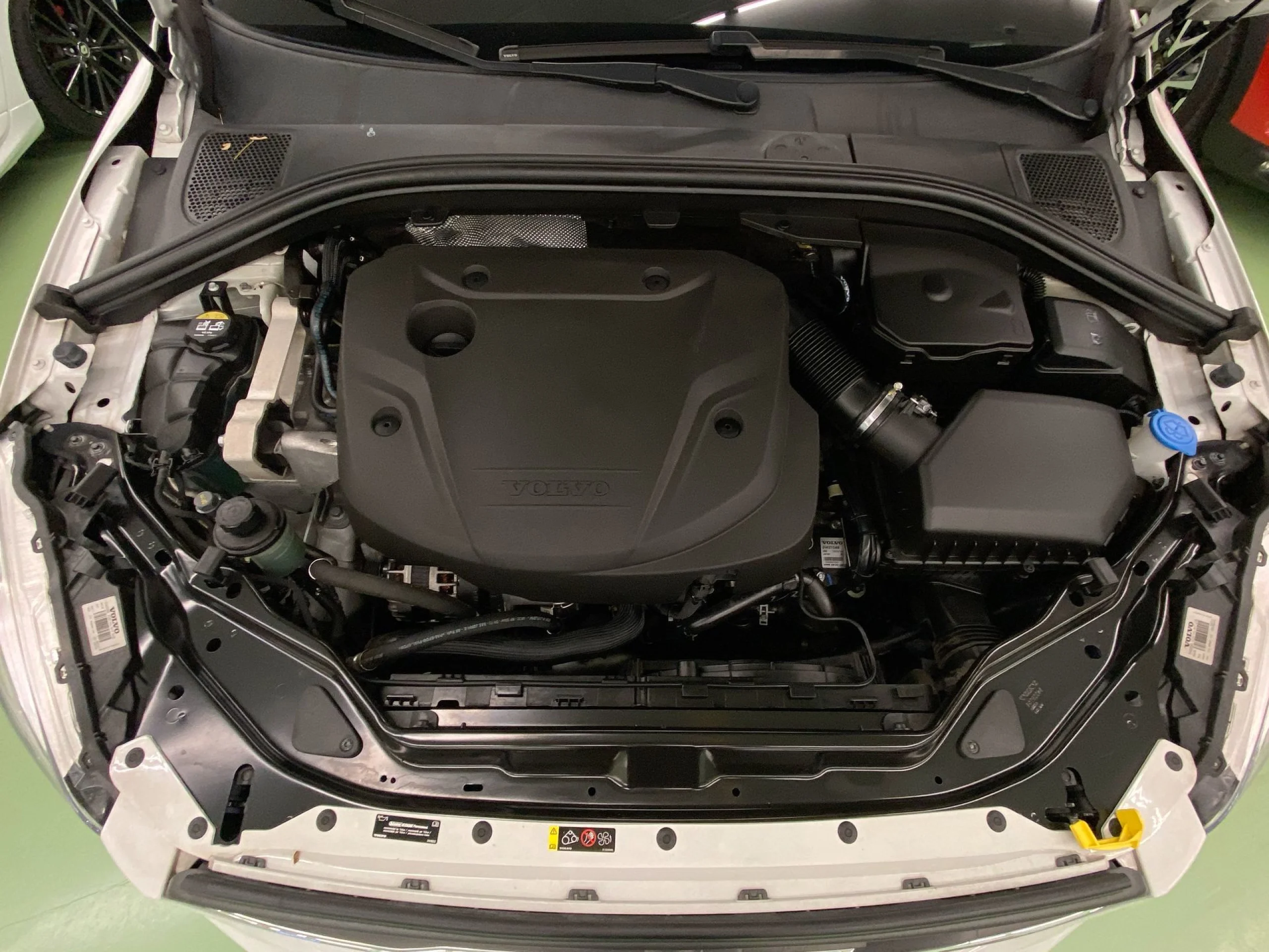 Volvo Xc60 D4 Momentum Auto 140 kW (190 CV) - Foto 21