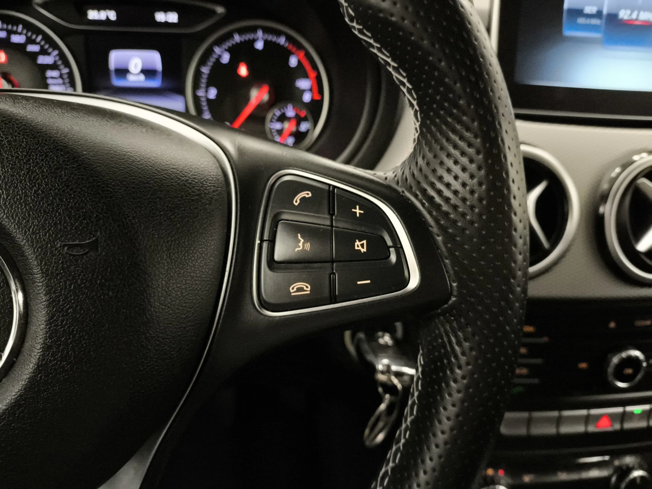 Mercedes-Benz Clase B B 180 d 80 kW (109 CV) - Foto 16