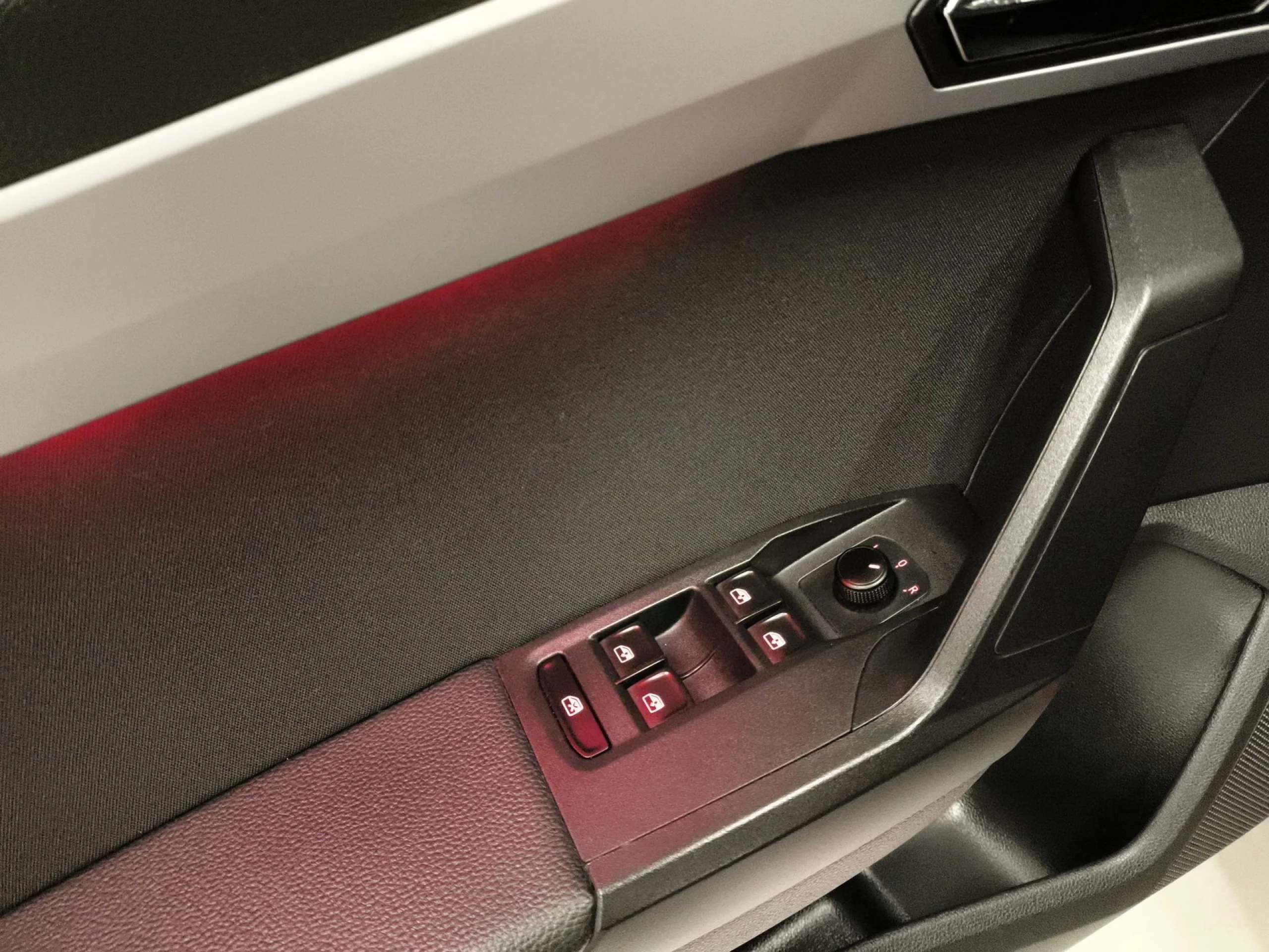 Seat Ibiza 1.0 EcoTSI FR 85 kW (115 CV) - Foto 10