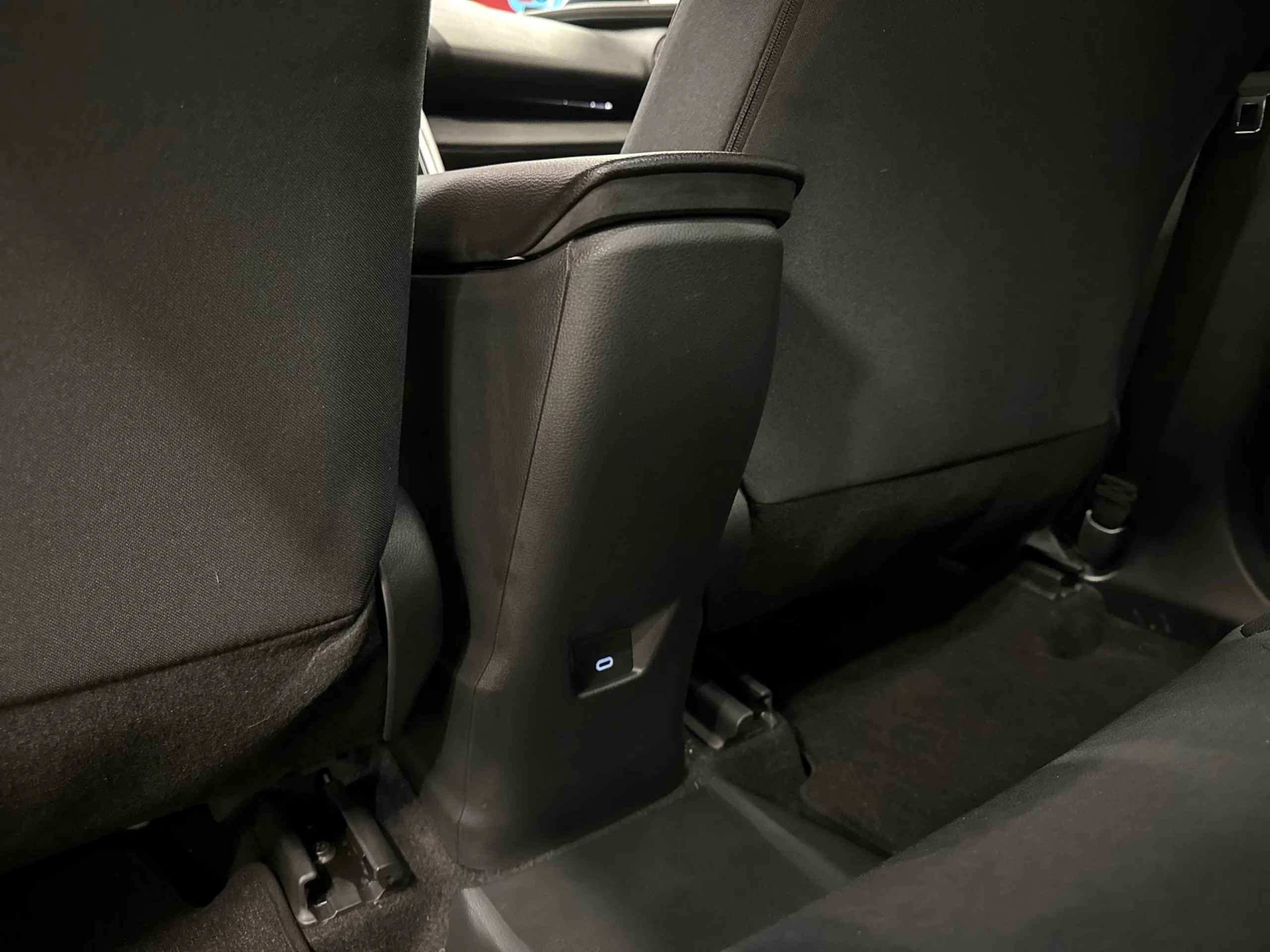 Toyota C-HR 220PH Advance 164 kW (223 CV) - Foto 27