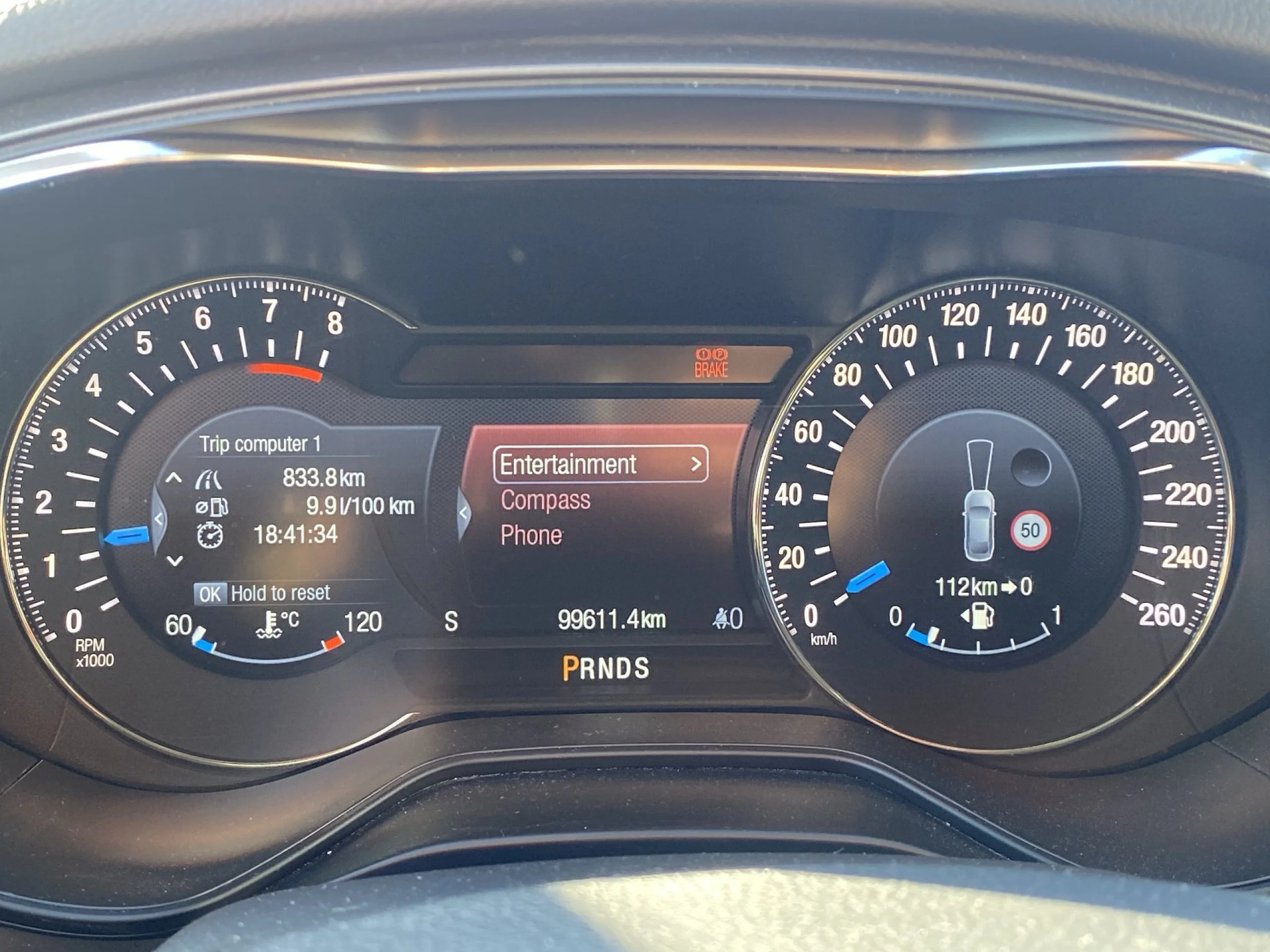 Ford Mondeo 2.0 EcoBoost Titanium PowerShift 177 kW (240 CV) - Foto 12
