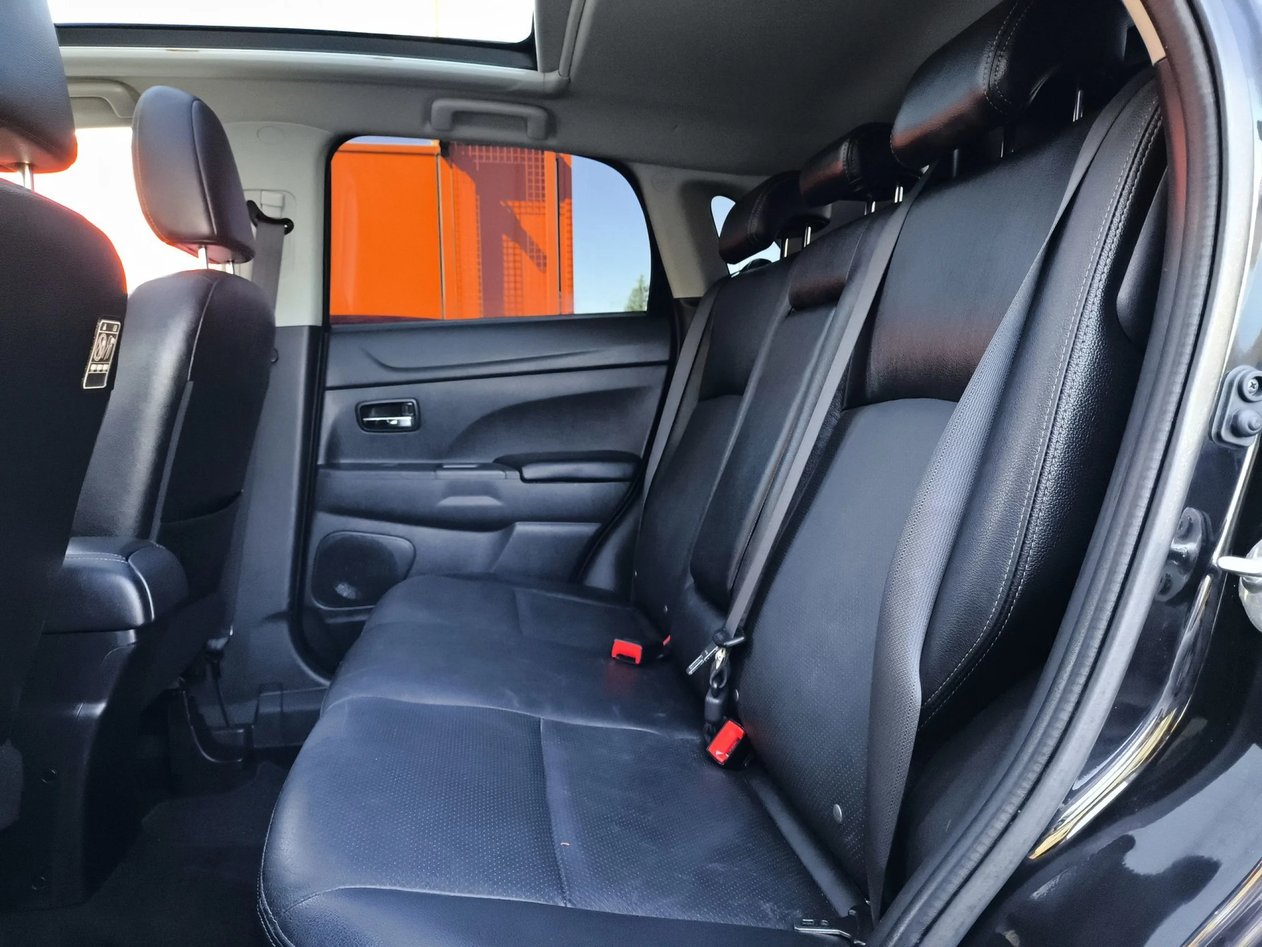 Mitsubishi ASX 180 DI-D Kaiteki 85 kW (116 CV) - Foto 25