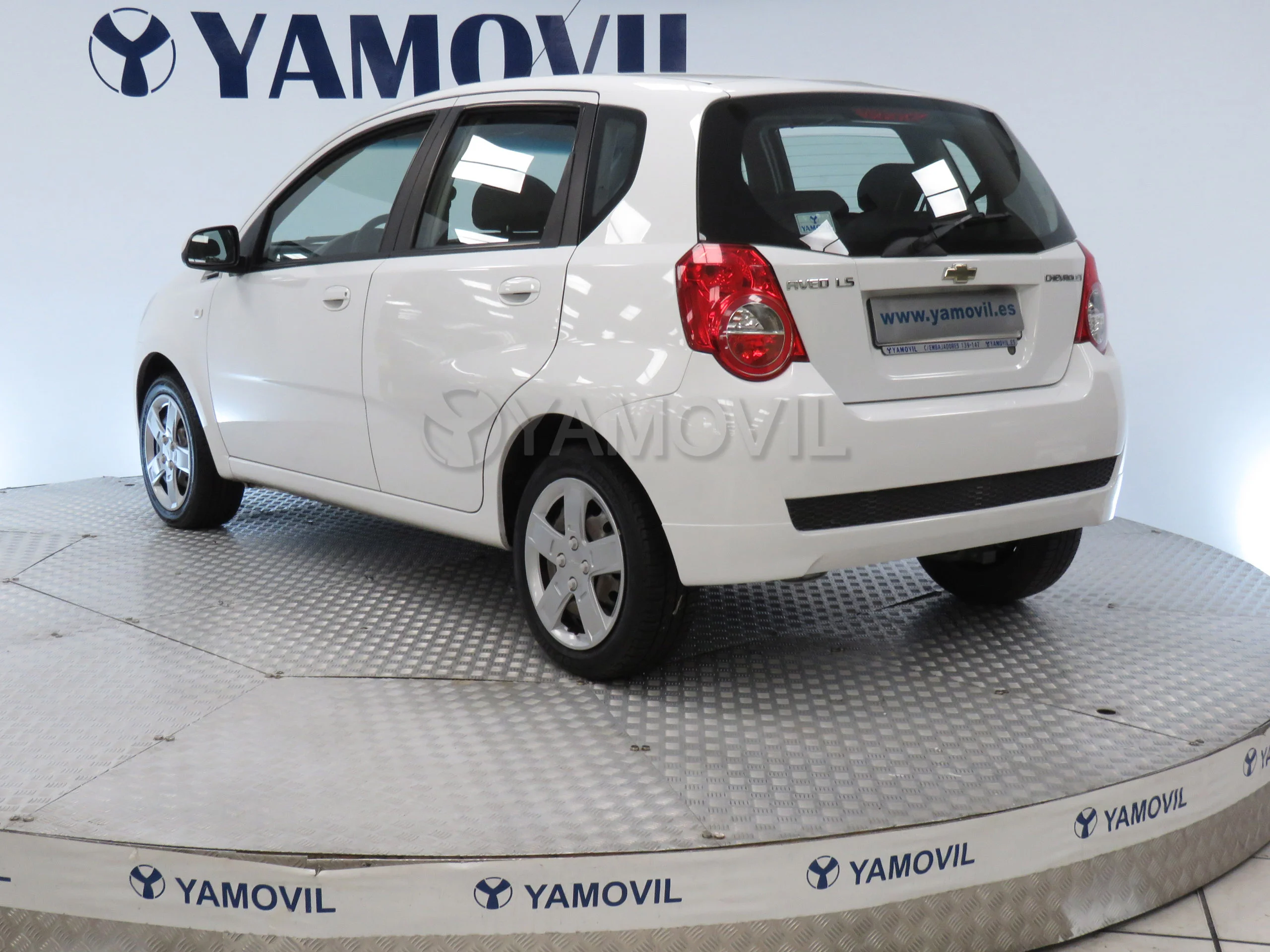Chevrolet Aveo 1.2 84CV LS - Foto 4