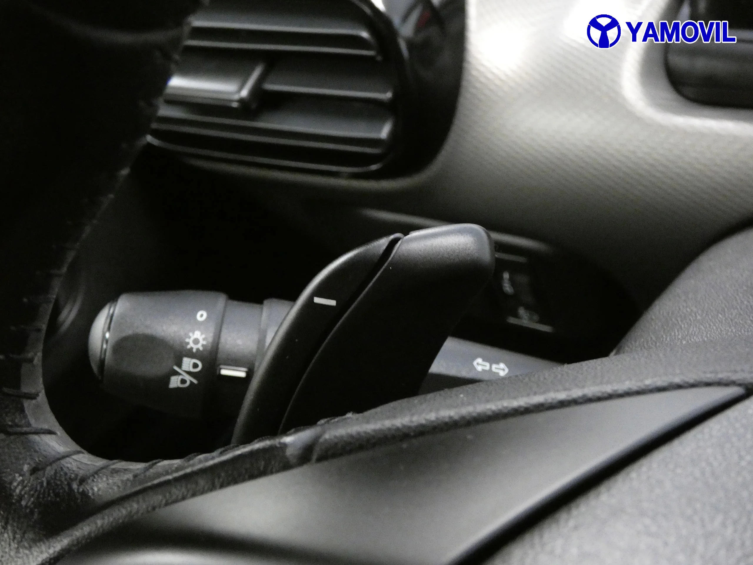 Citroen C4 CACTUS 1.2 PURETECH FEEL - Foto 29