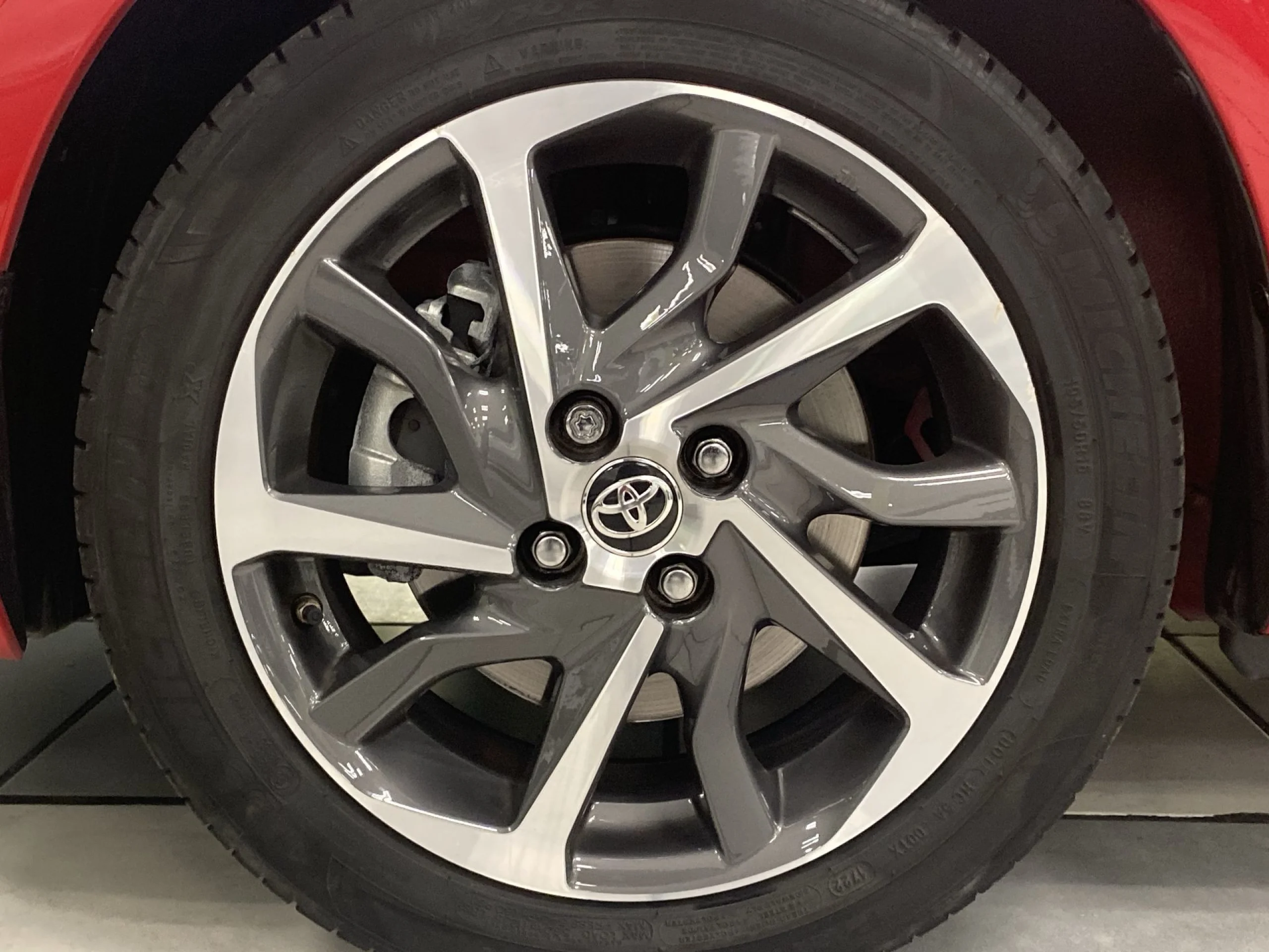 Toyota Yaris 1.5 100H Feel 74 kW (100 CV) - Foto 7