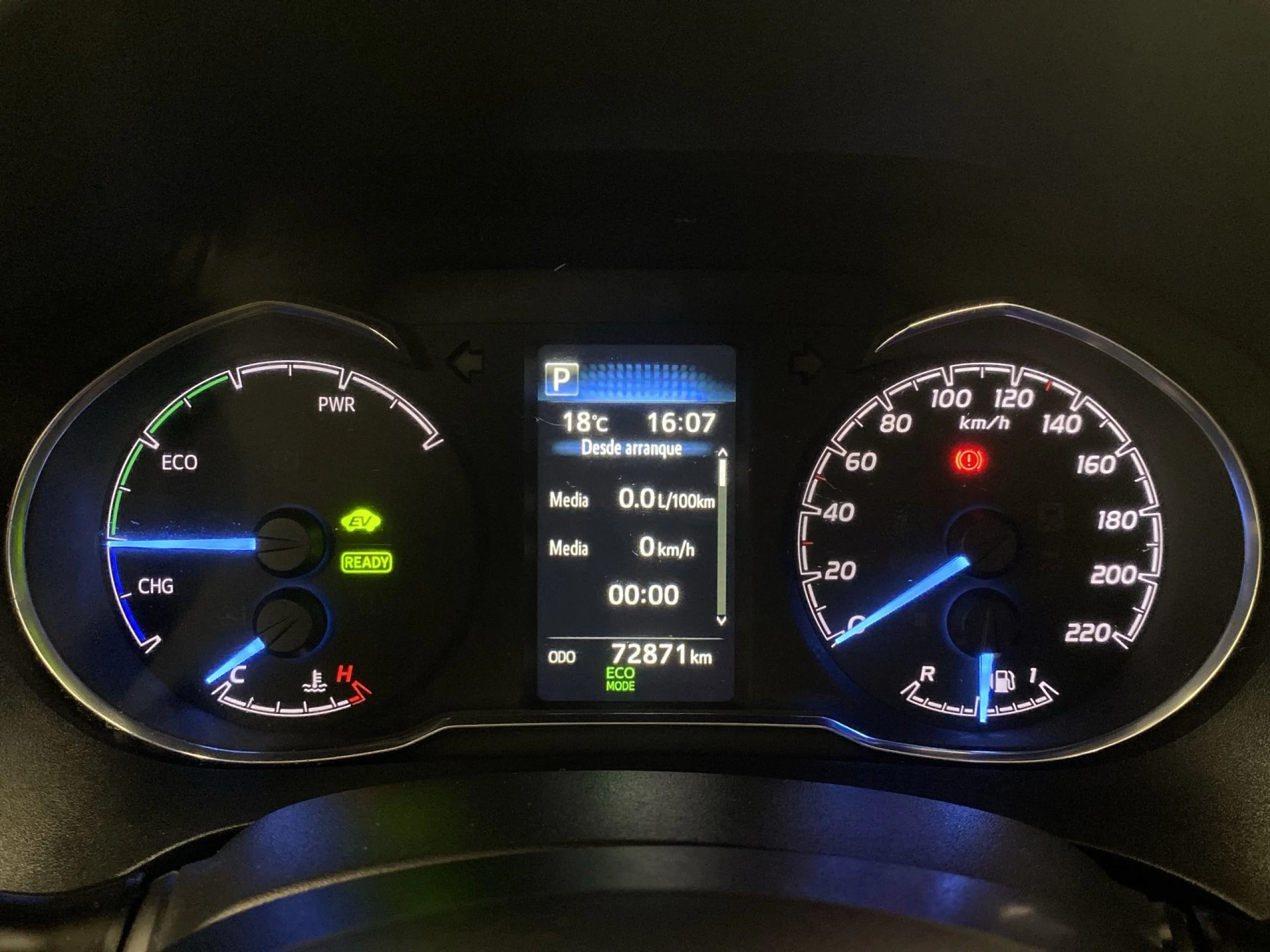 Toyota Yaris 1.5 100H Feel 74 kW (100 CV) - Foto 12