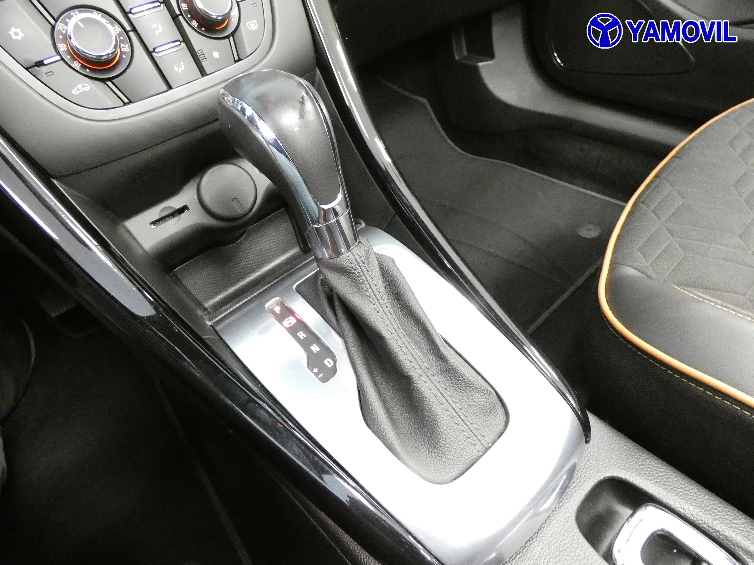 Opel Cabrio CASCADA 2.0 CDTi EXCELLENCE AUT. - Foto 37