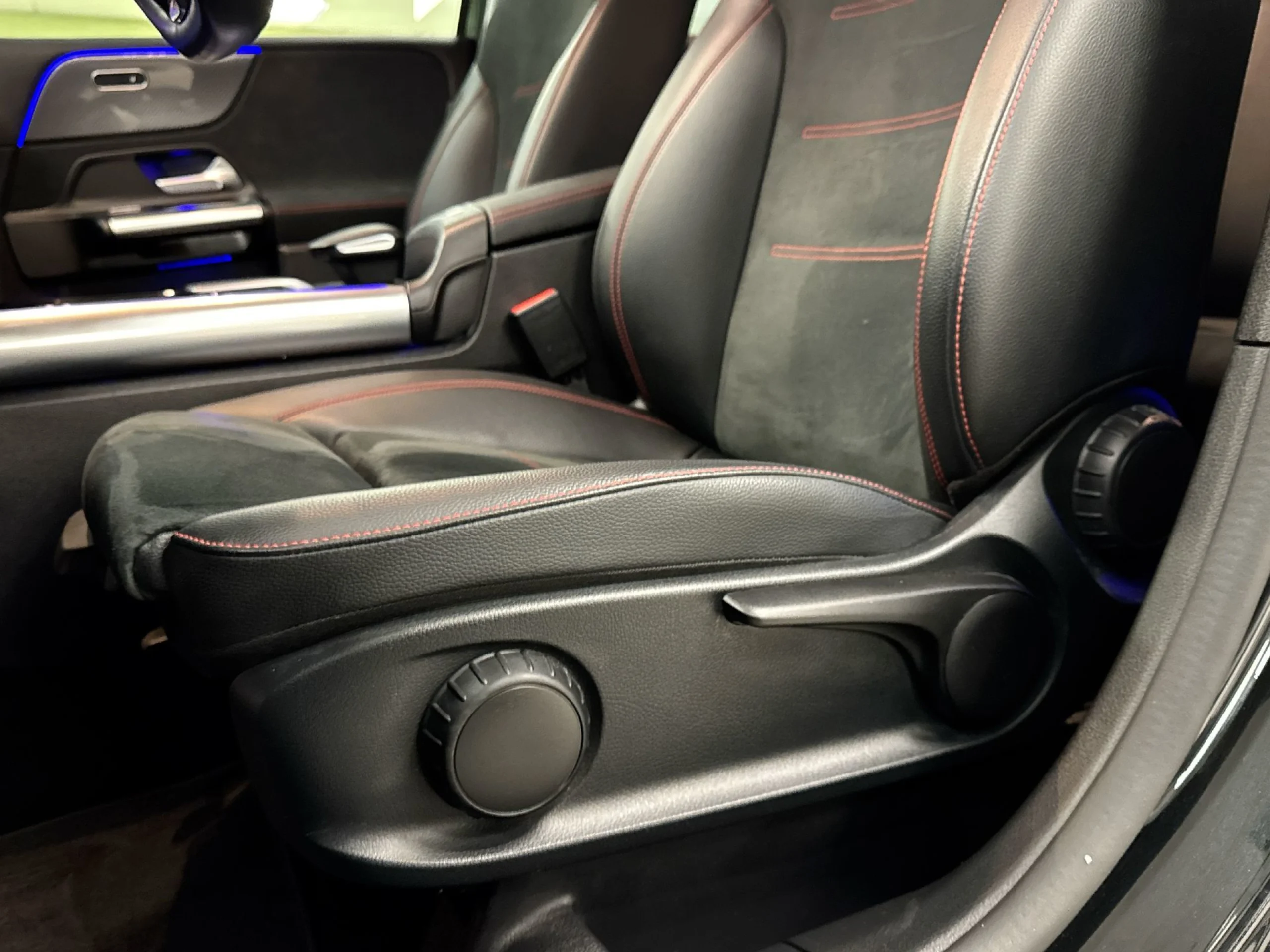 Mercedes-Benz Clase B B 180 100 kW (136 CV) - Foto 9