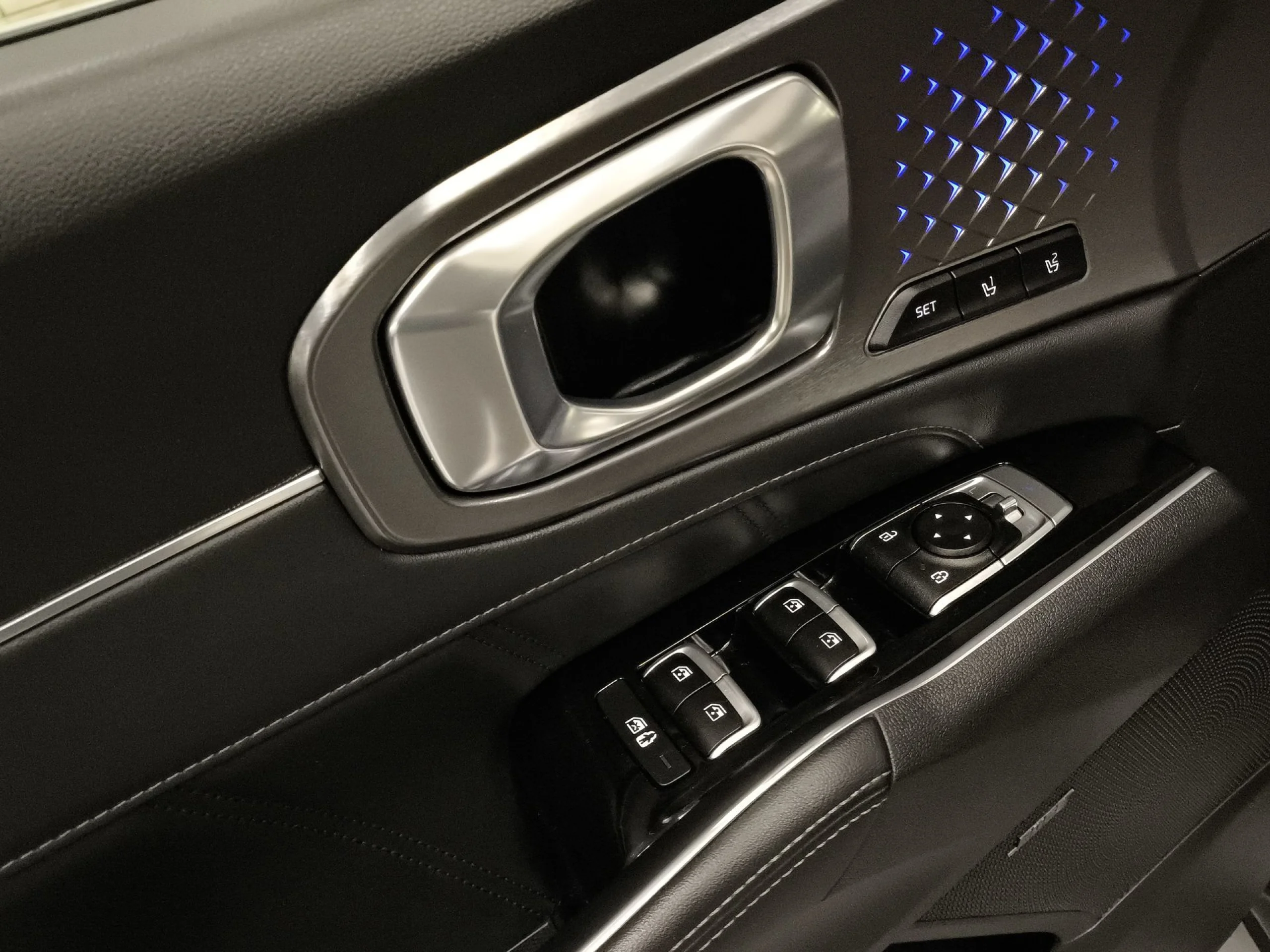 Kia Sorento 1.6 T-GDi HEV Emotion 4x2 (Pack Luxury) Auto 169 kW (230 CV) - Foto 10