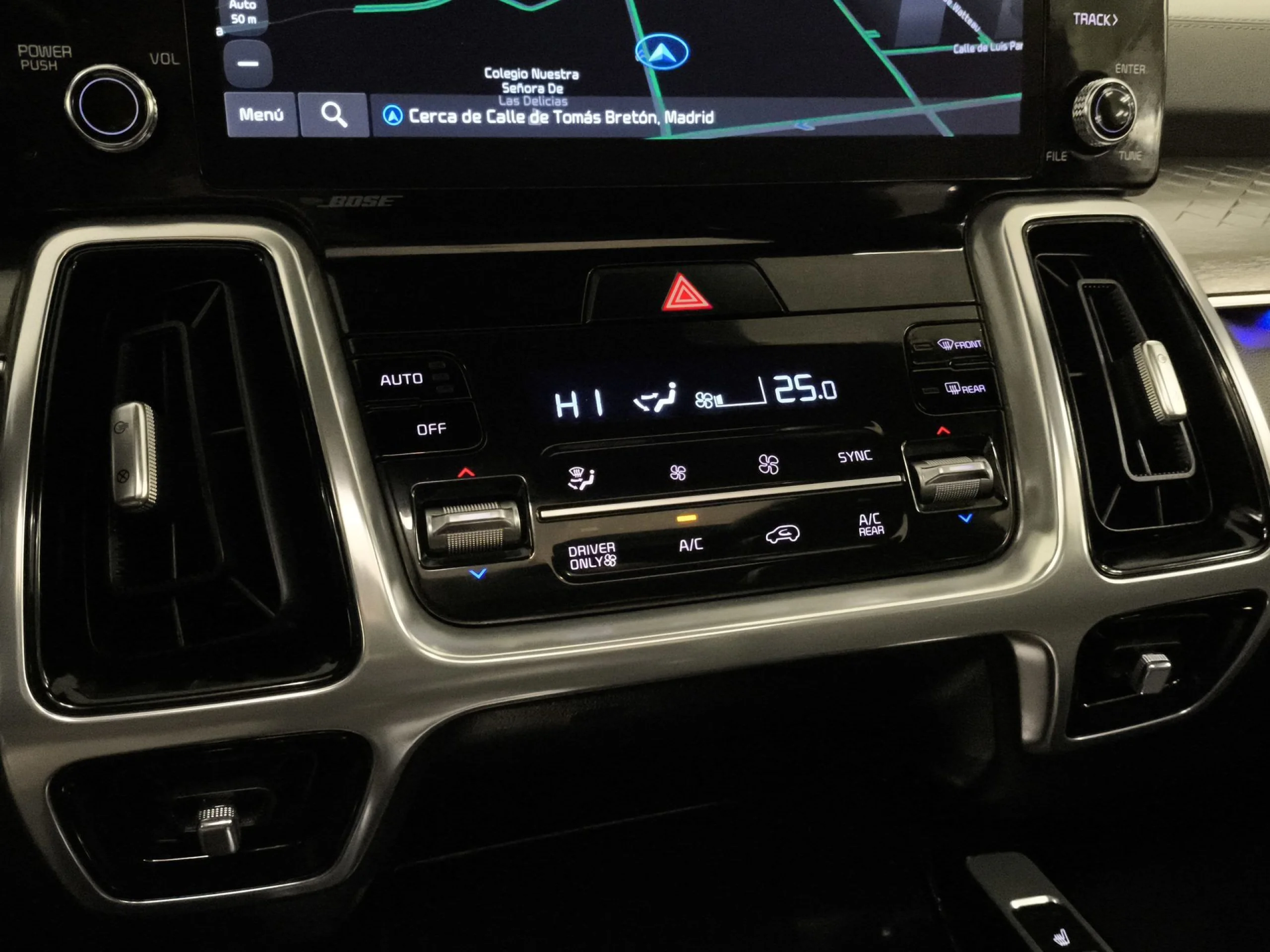 Kia Sorento 1.6 T-GDi HEV Emotion 4x2 (Pack Luxury) Auto 169 kW (230 CV) - Foto 20