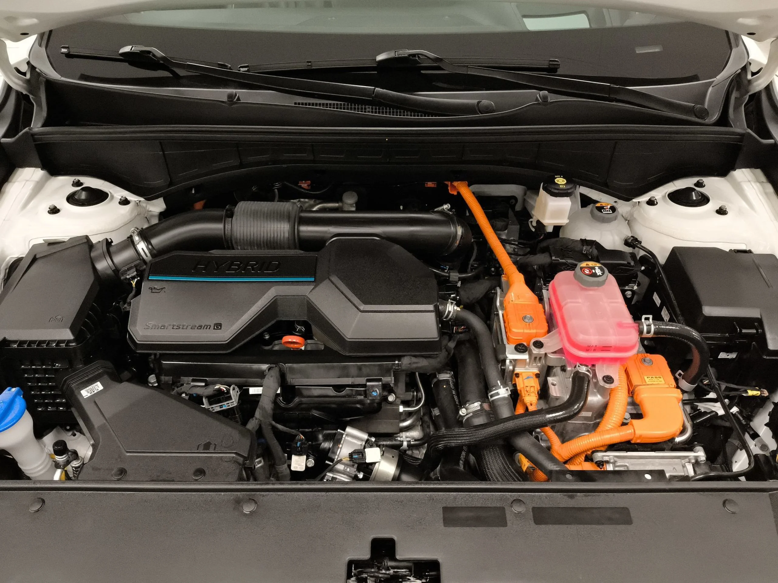 Kia Sorento 1.6 T-GDi HEV Emotion 4x2 (Pack Luxury) Auto 169 kW (230 CV) - Foto 29