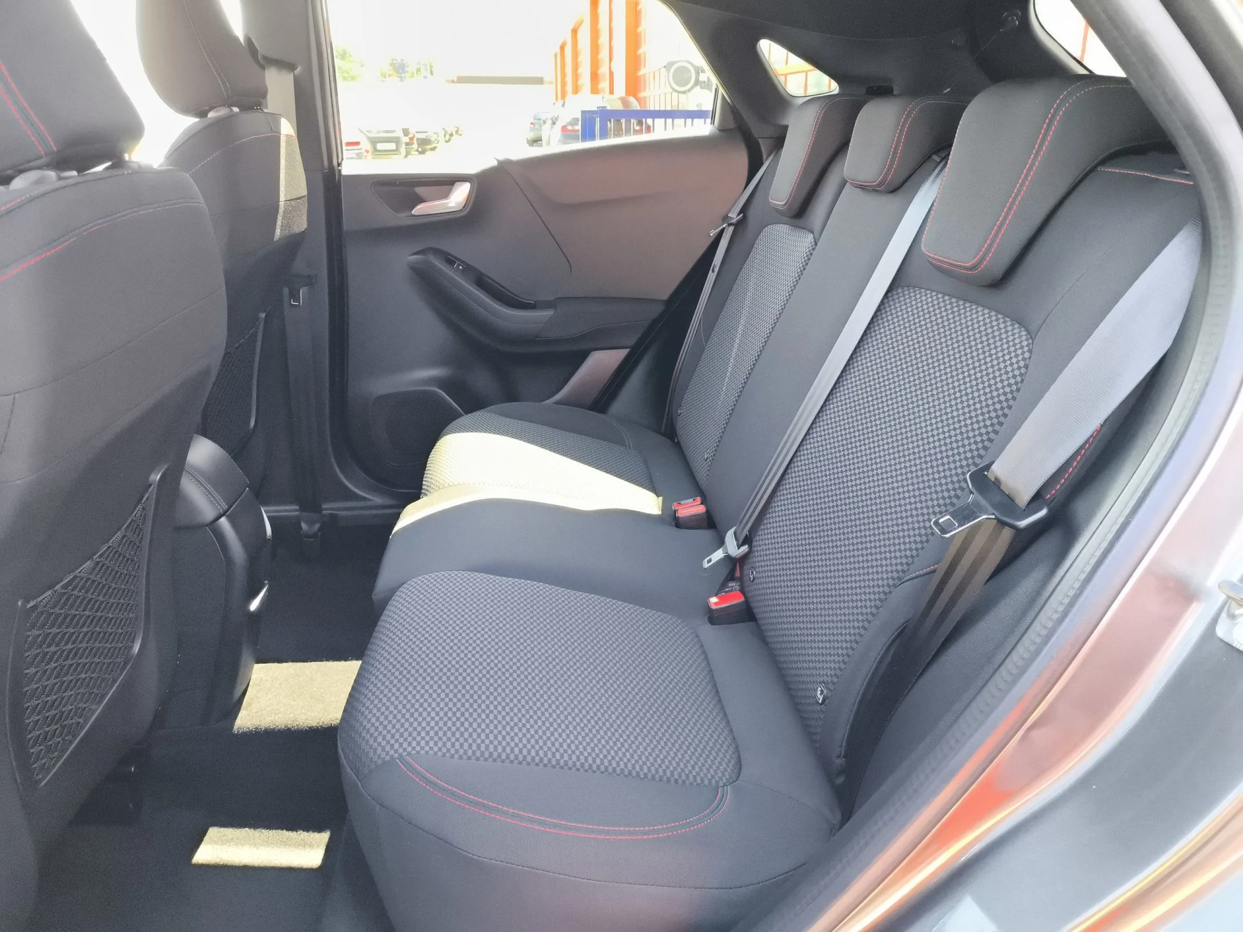 Ford Puma 1.0 EcoBoost MHEV ST-Line Auto 92 kW (125 CV) - Foto 28