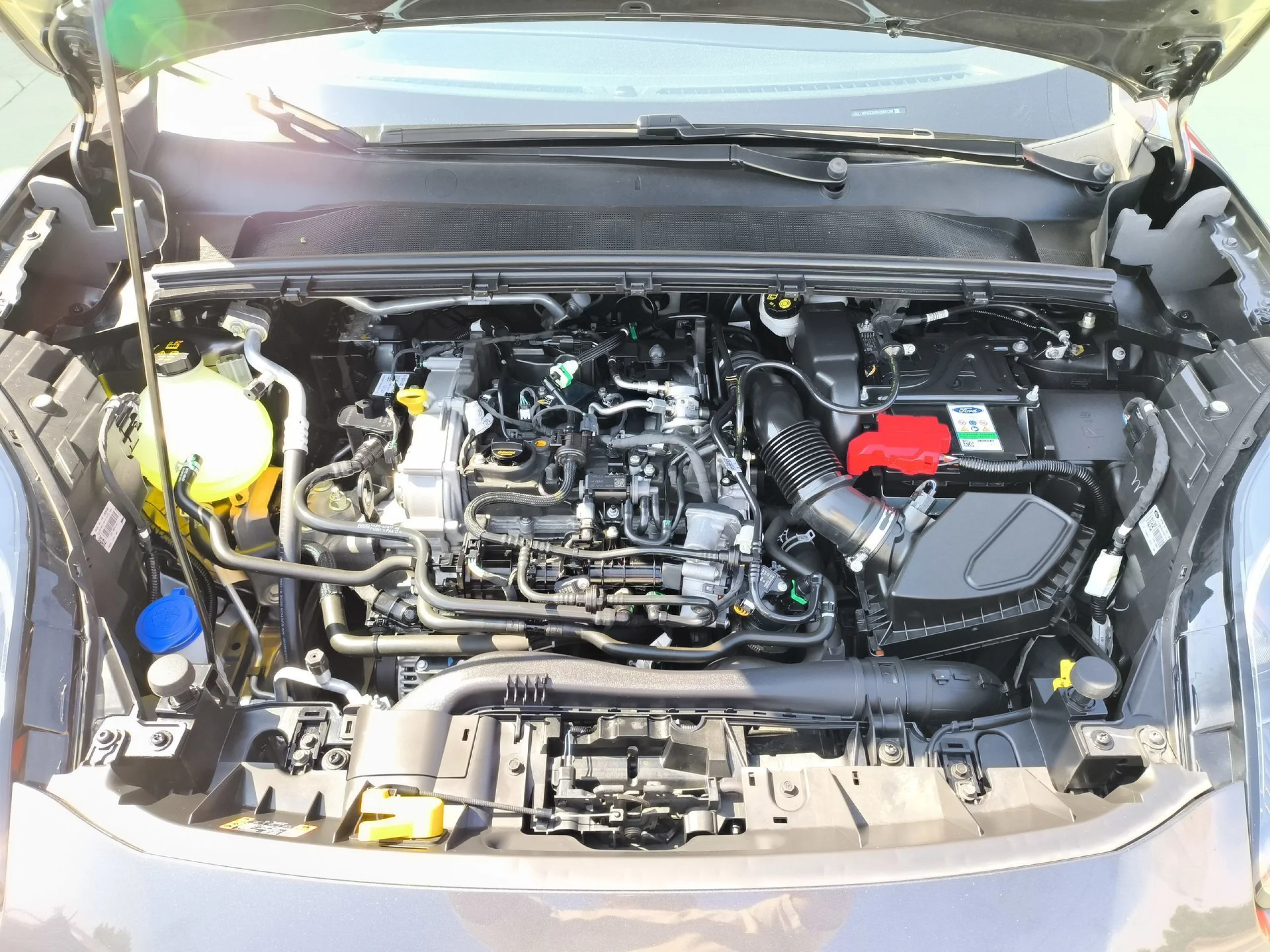 Ford Puma 1.0 EcoBoost MHEV ST-Line Auto 92 kW (125 CV) - Foto 34