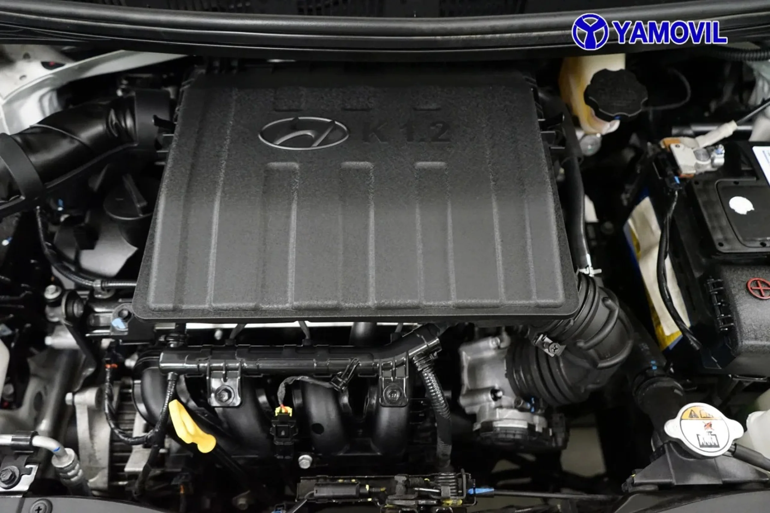 Hyundai I10 1.2 Black Line 64 kW (87 CV) - Foto 8