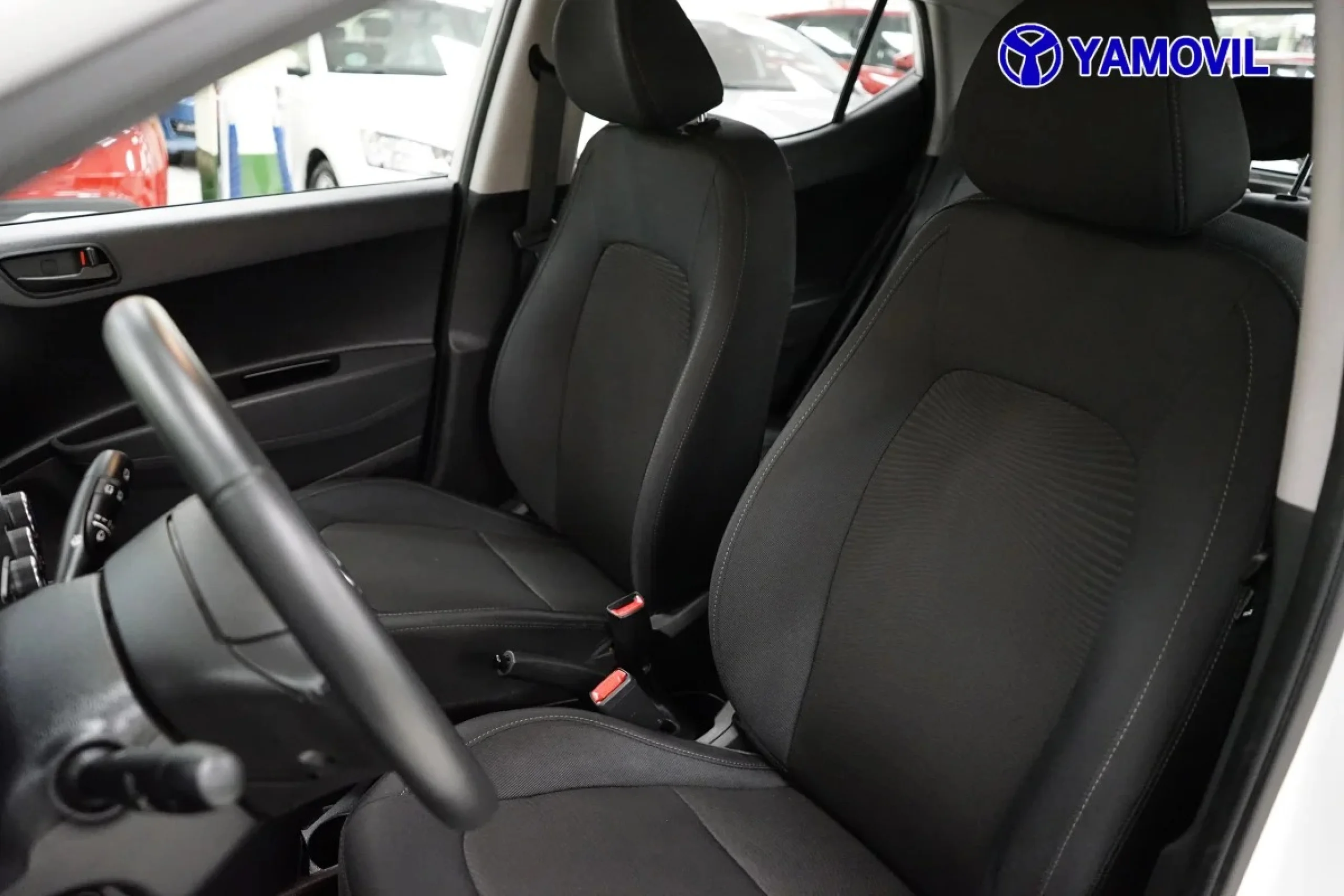 Hyundai I10 1.2 Black Line 64 kW (87 CV) - Foto 13