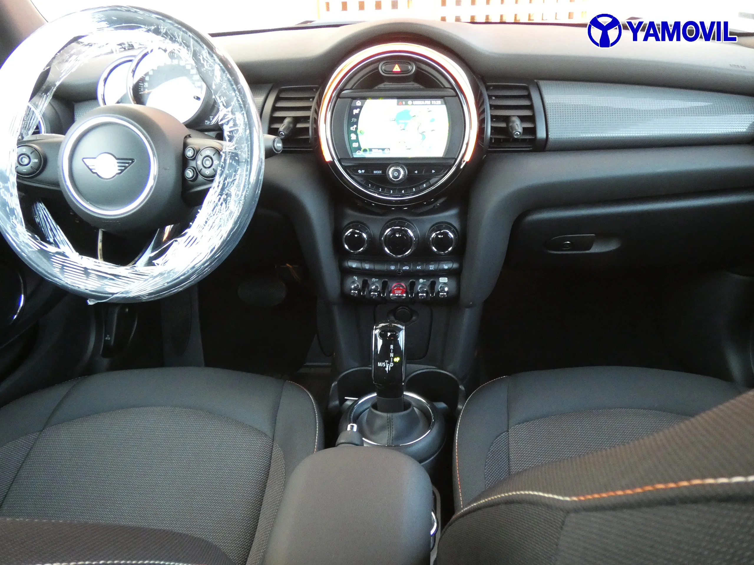 MINI Cooper 1.5 - Foto 22