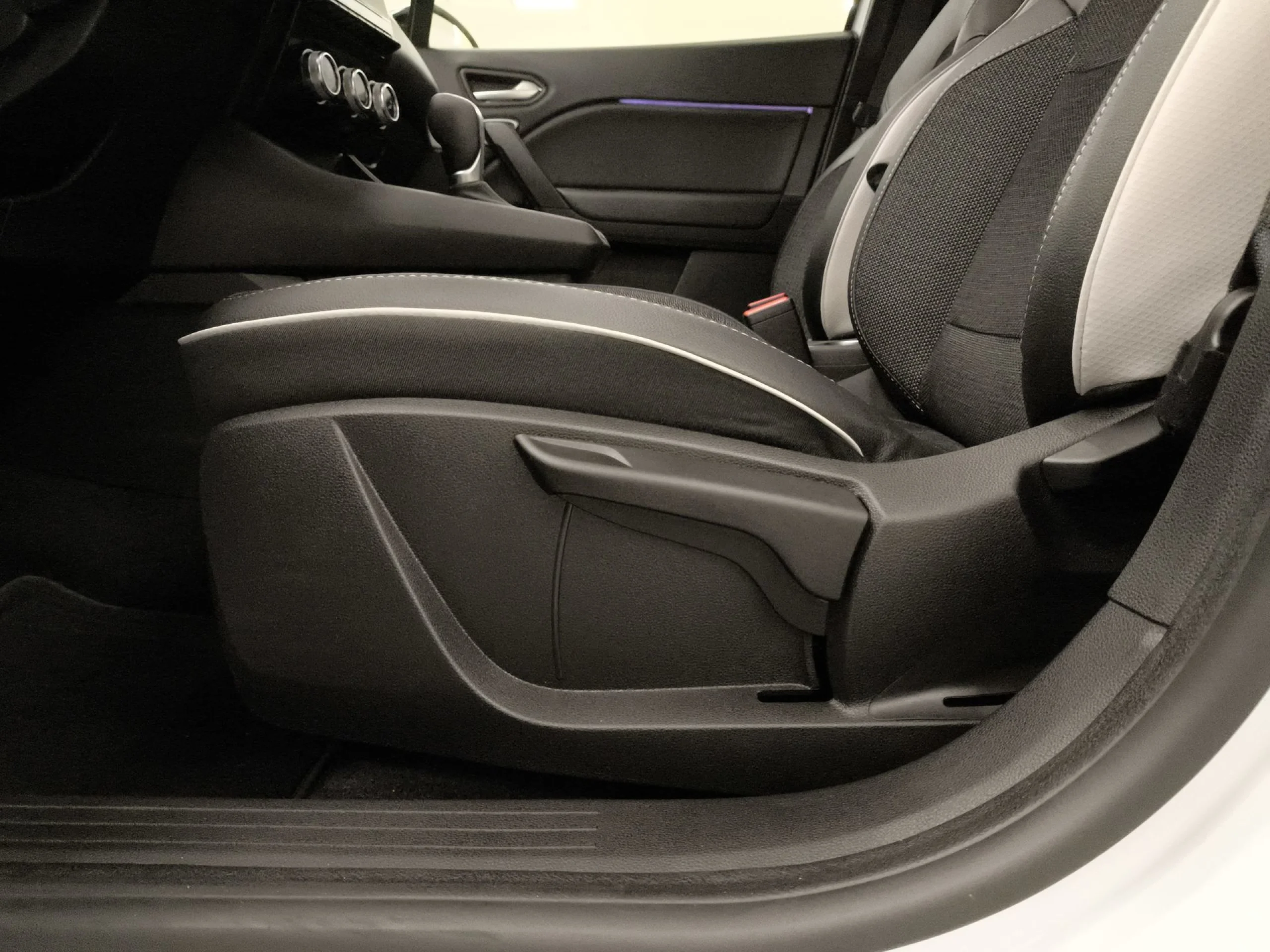 Renault Captur Techno Fast Track E-Tech híbrido 107 kW (145 CV) - Foto 9