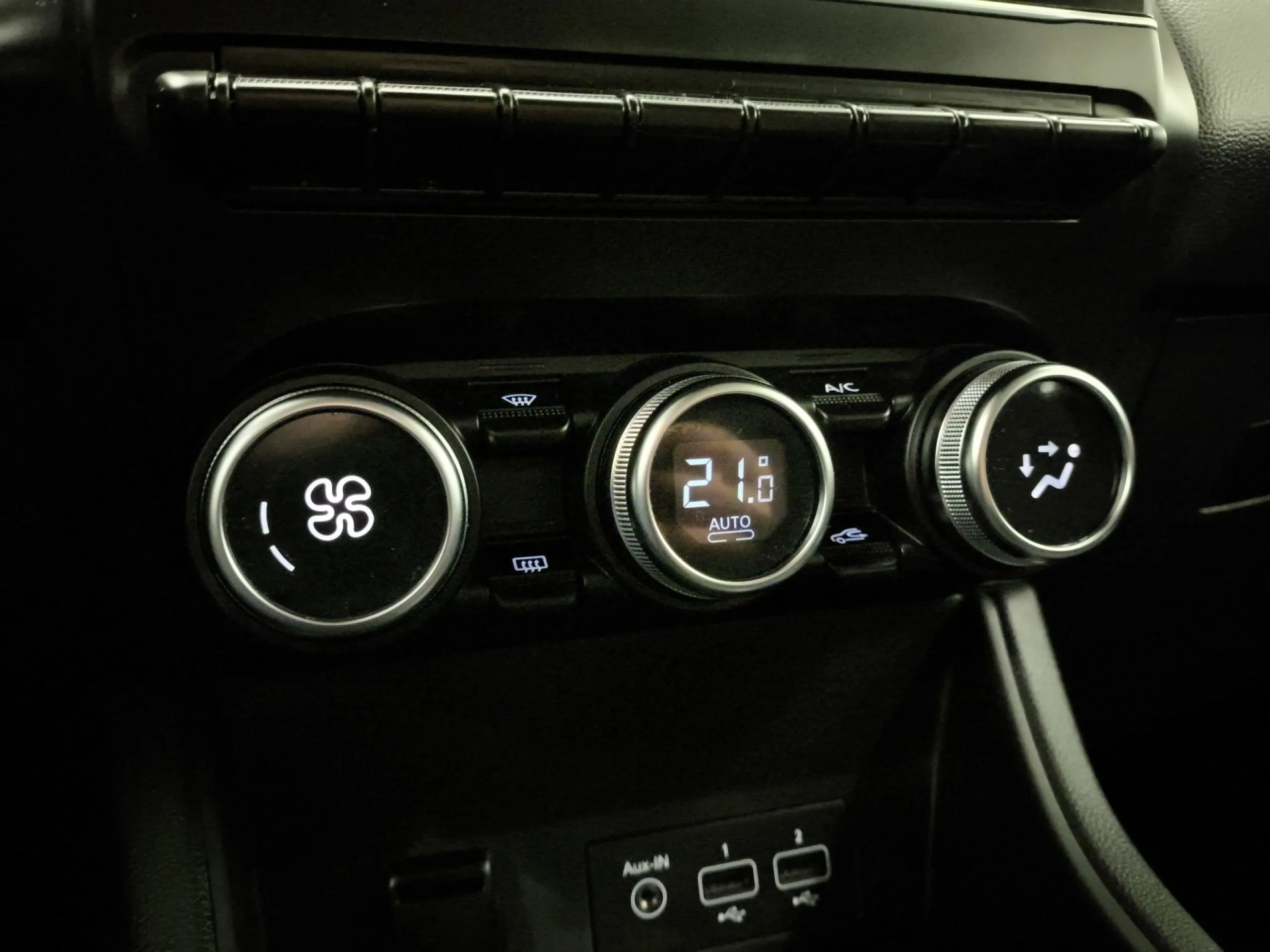 Renault Captur Techno Fast Track E-Tech híbrido 107 kW (145 CV) - Foto 16