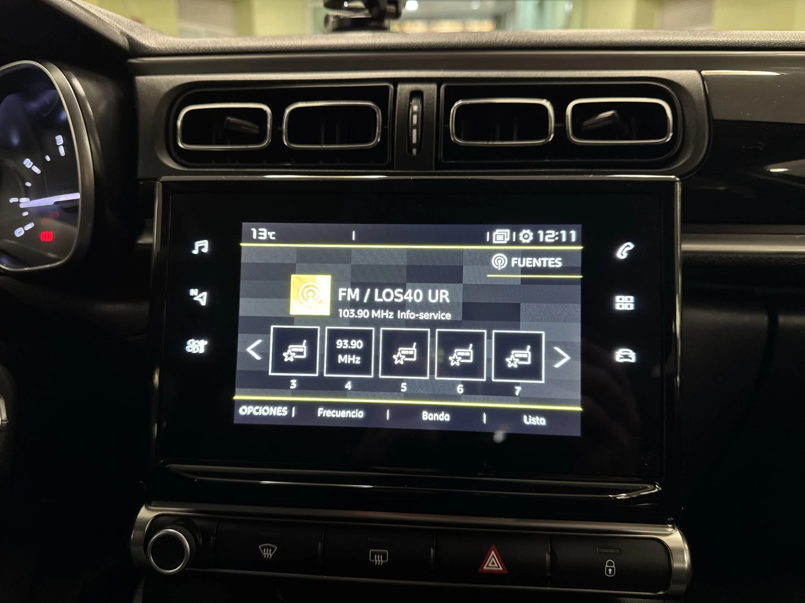 Citroen C3 PureTech 110 SANDS Shine 81 kW (110 CV) - Foto 15