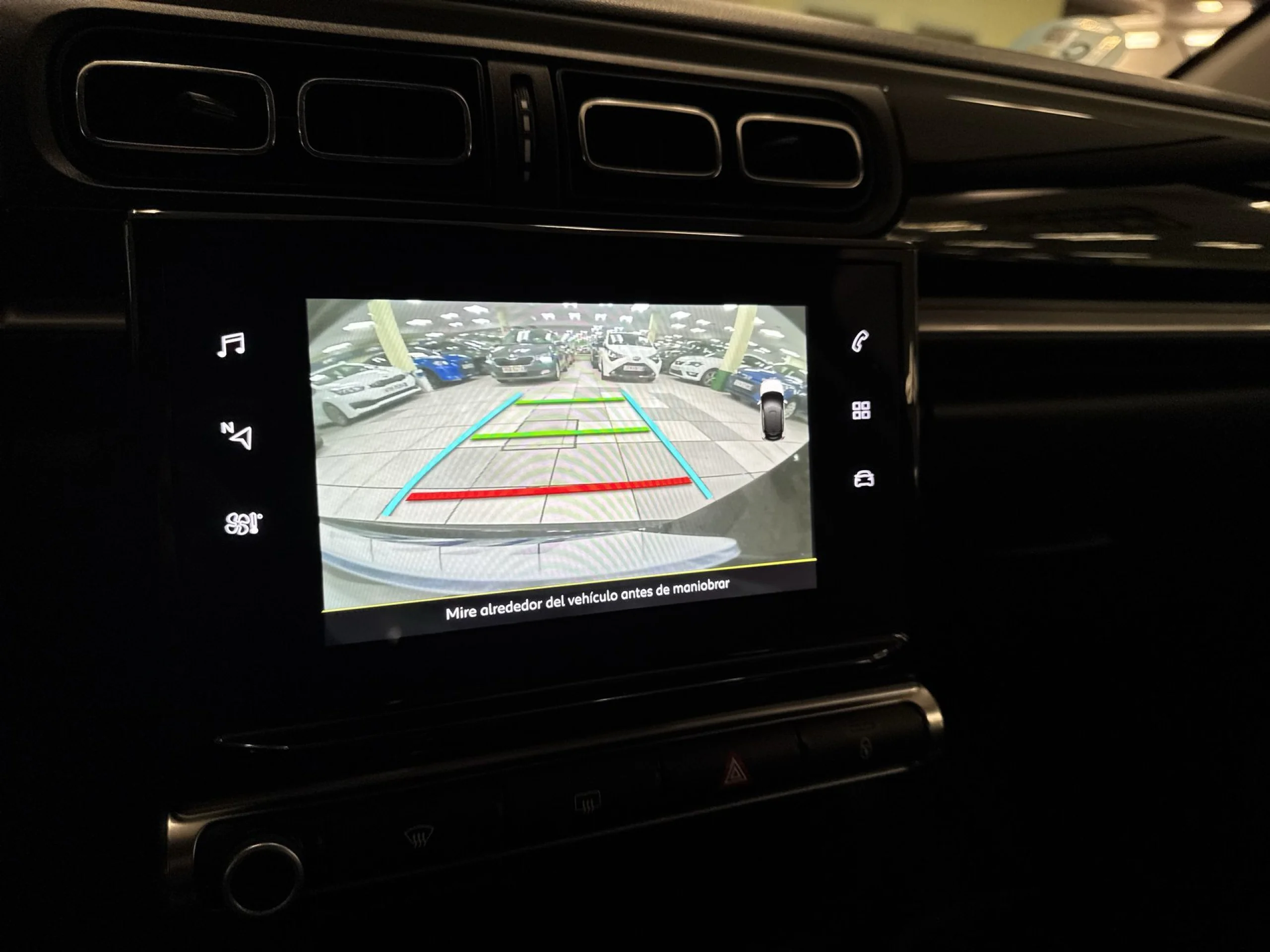 Citroen C3 PureTech 110 SANDS Shine 81 kW (110 CV) - Foto 18