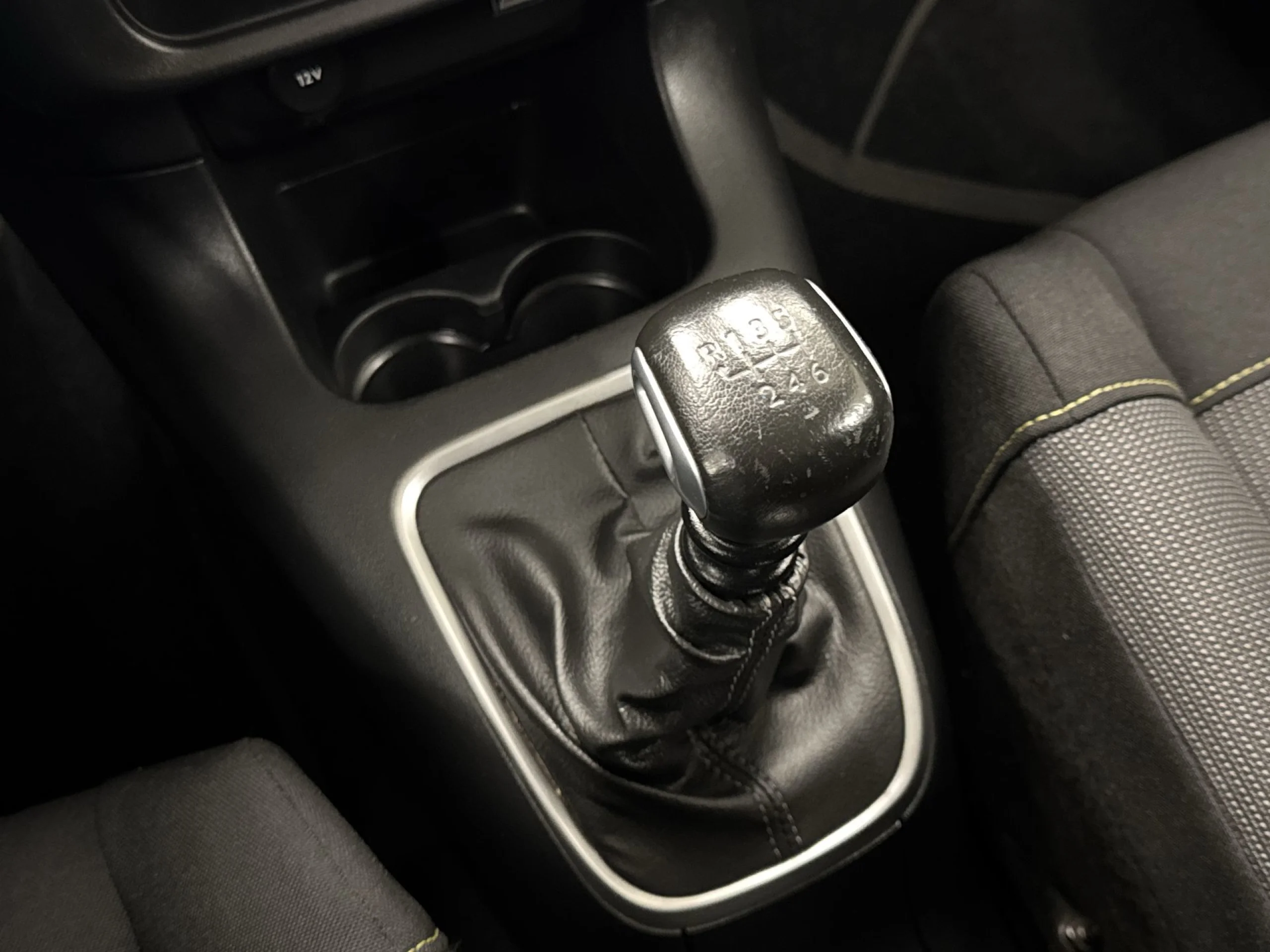 Citroen C3 PureTech 110 SANDS Shine 81 kW (110 CV) - Foto 20