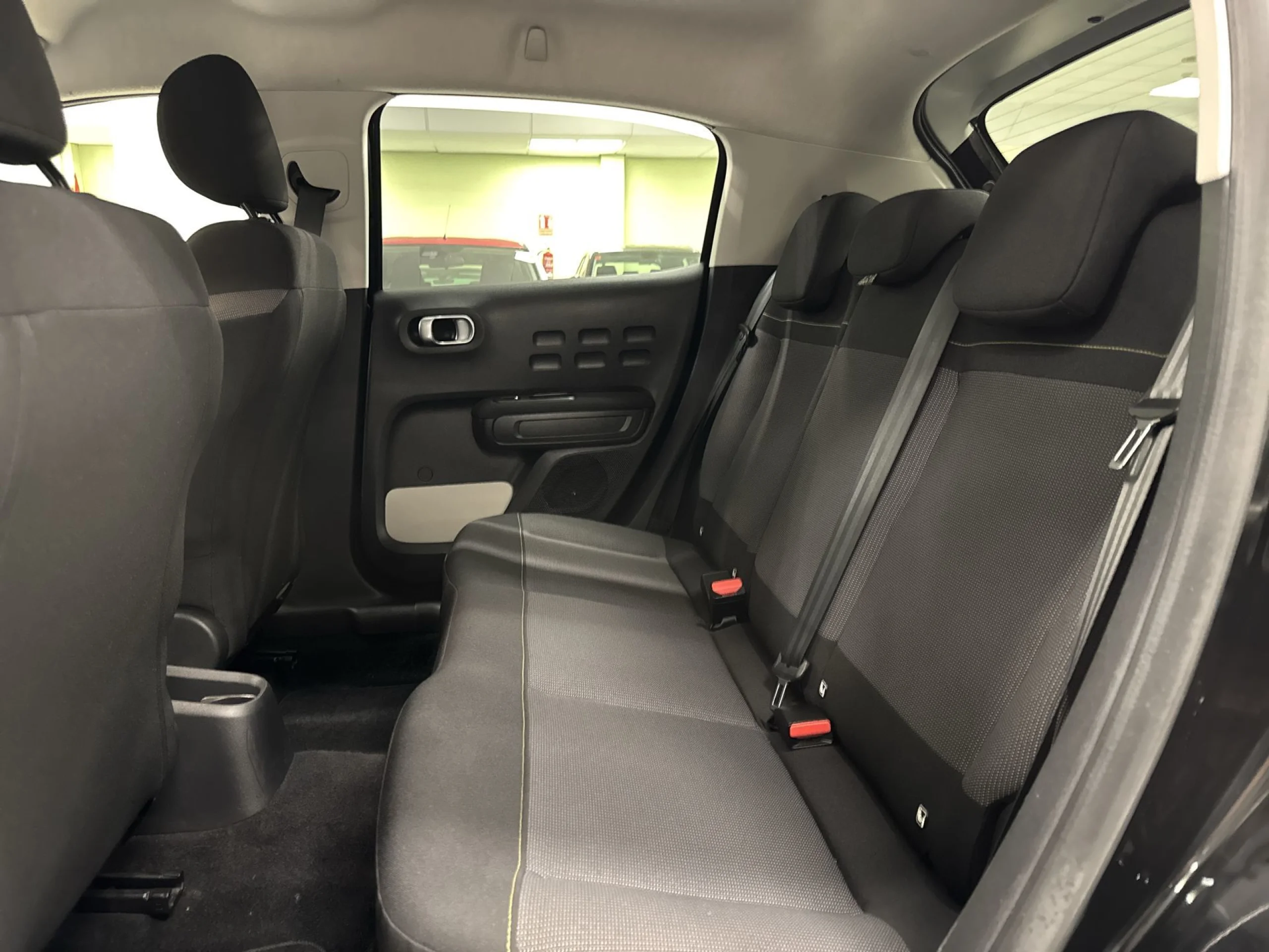 Citroen C3 PureTech 110 SANDS Shine 81 kW (110 CV) - Foto 22