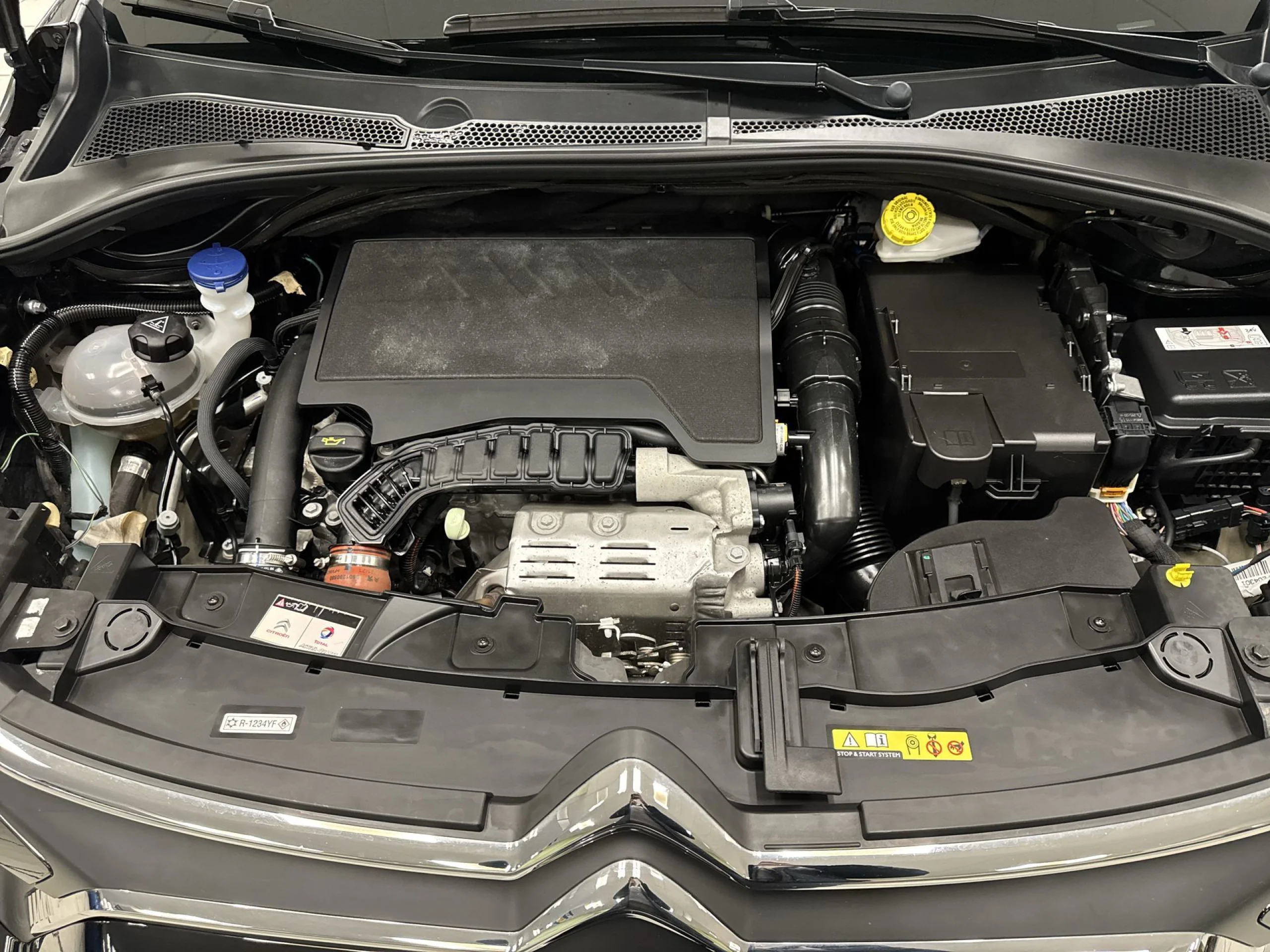 Citroen C3 PureTech 110 SANDS Shine 81 kW (110 CV) - Foto 25