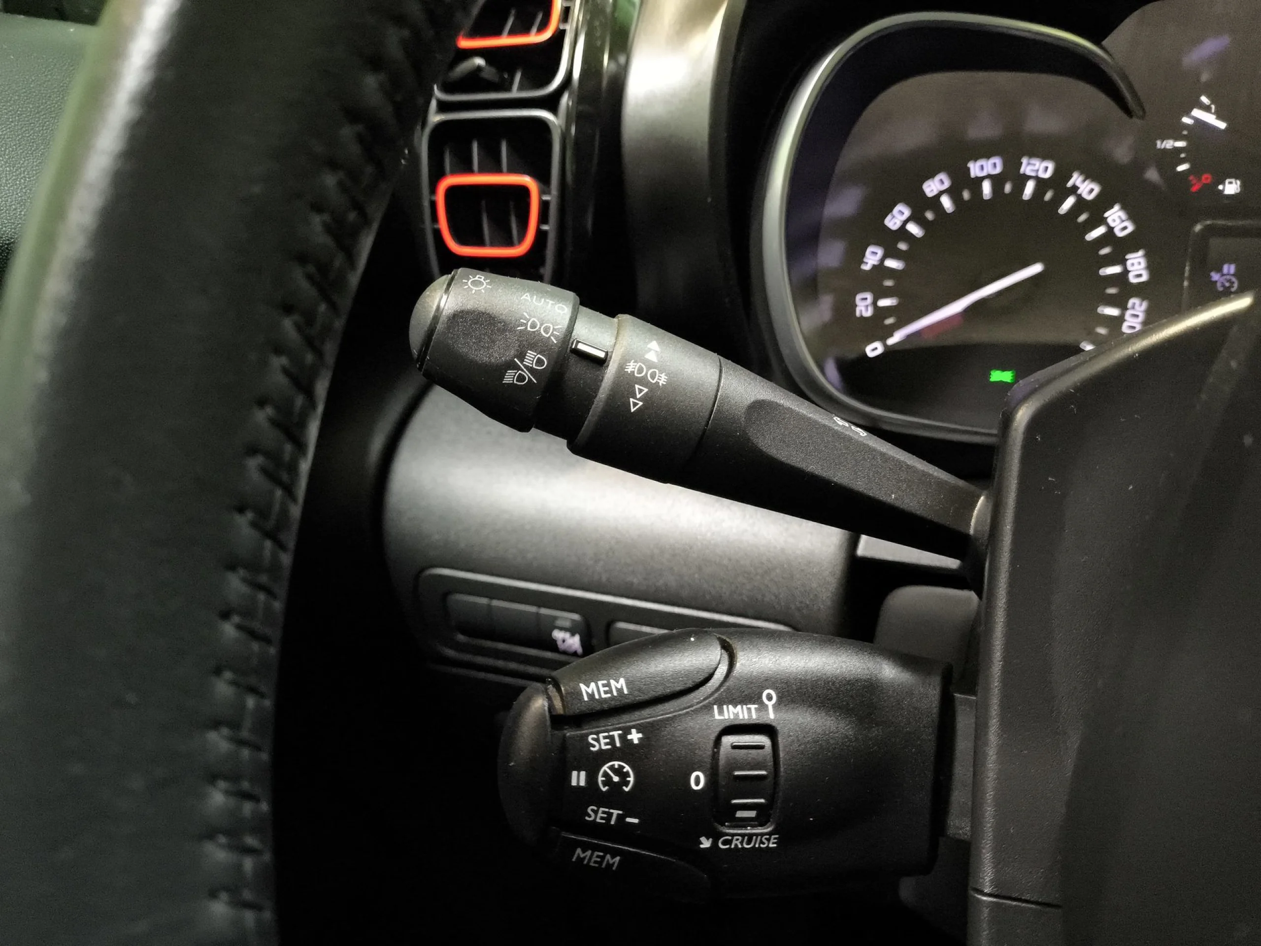 Citroen C3 Aircross PureTech 130 SANDS Shine EAT6 96 kW (131 CV) - Foto 16