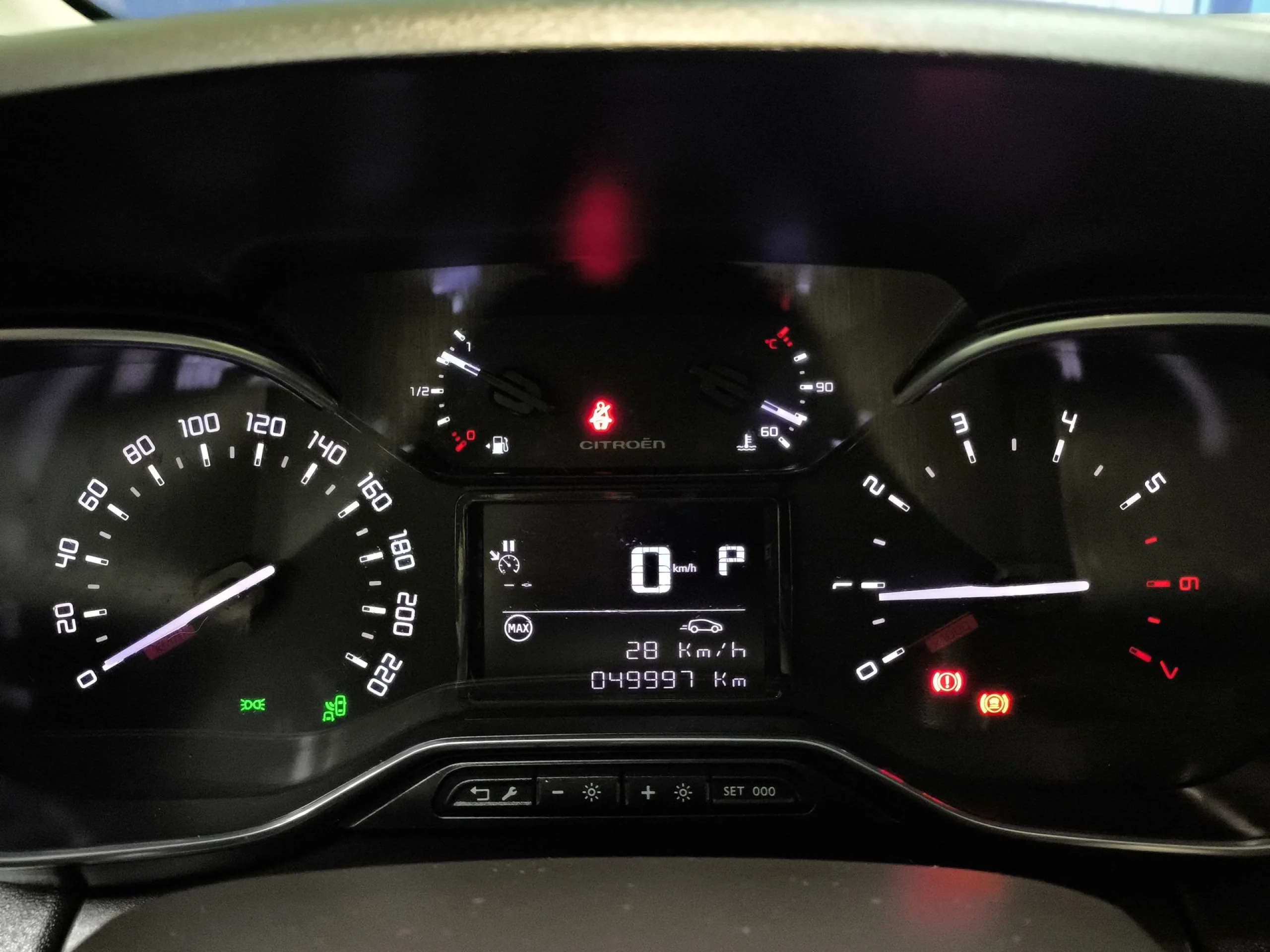 Citroen C3 Aircross PureTech 130 SANDS Shine EAT6 96 kW (131 CV) - Foto 18
