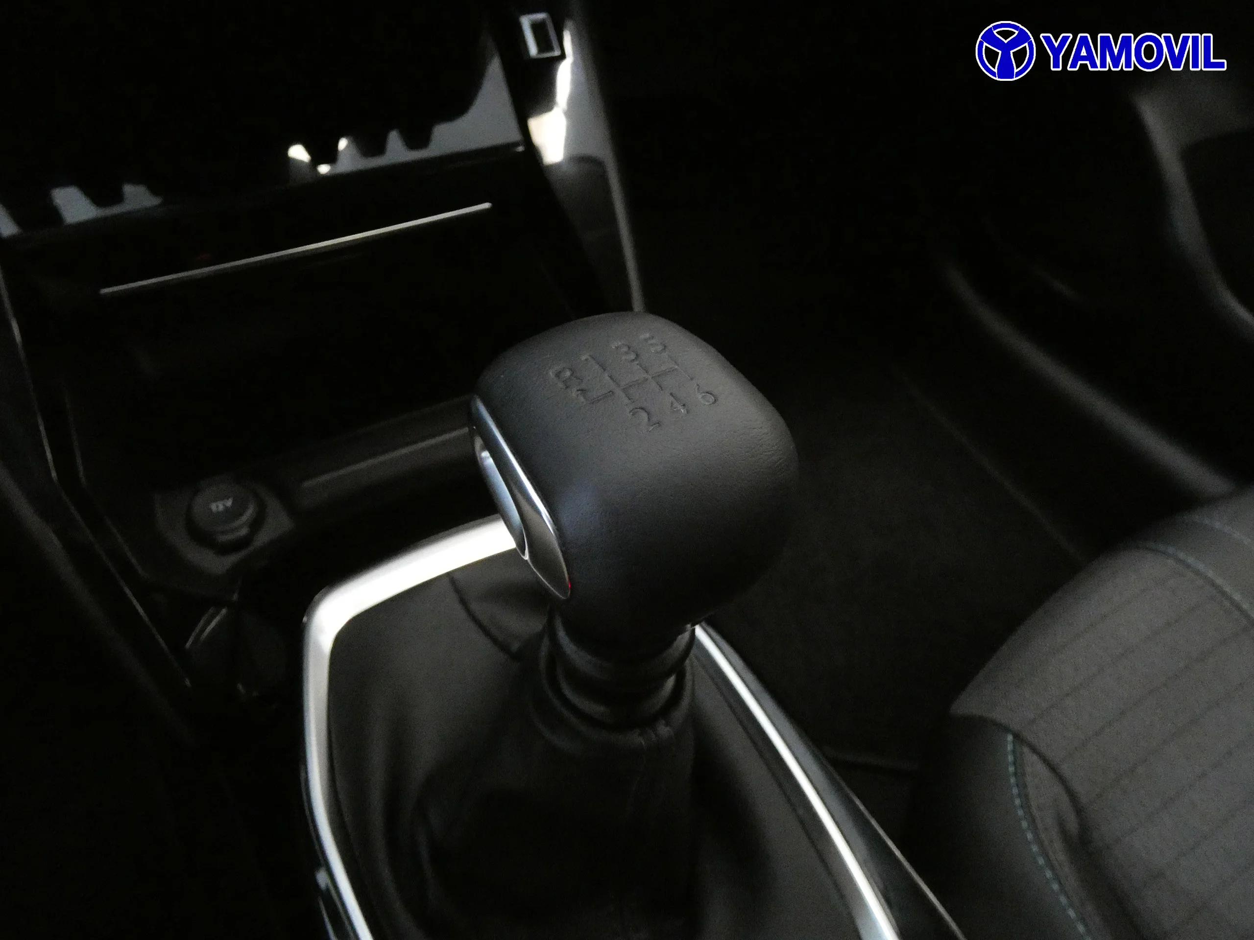 Peugeot 208 1.2 PURETECH ALLURE 5P - Foto 27
