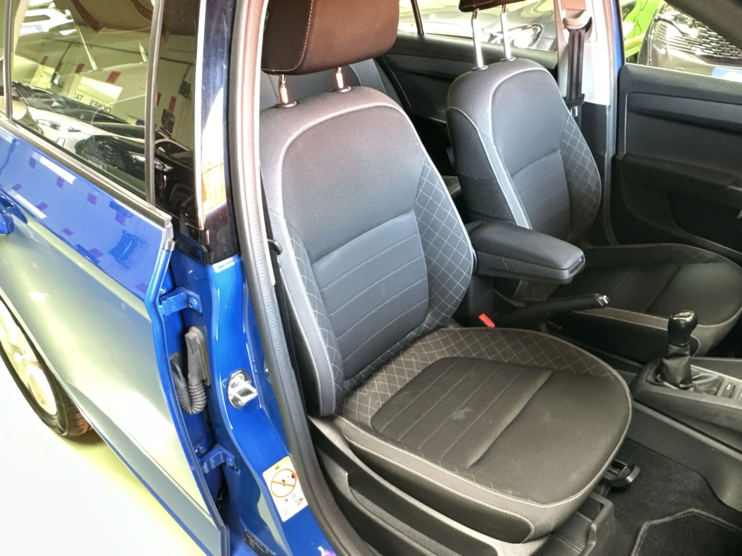 Skoda Fabia 1.0 MPI Like 55 kW (75 CV) - Foto 20
