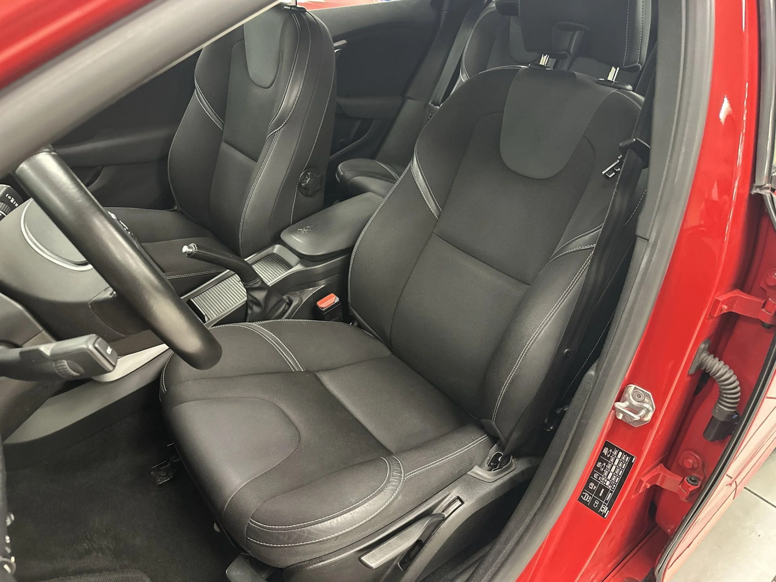 Volvo V40 D2 Momentum 88 kW (120 CV) - Foto 8