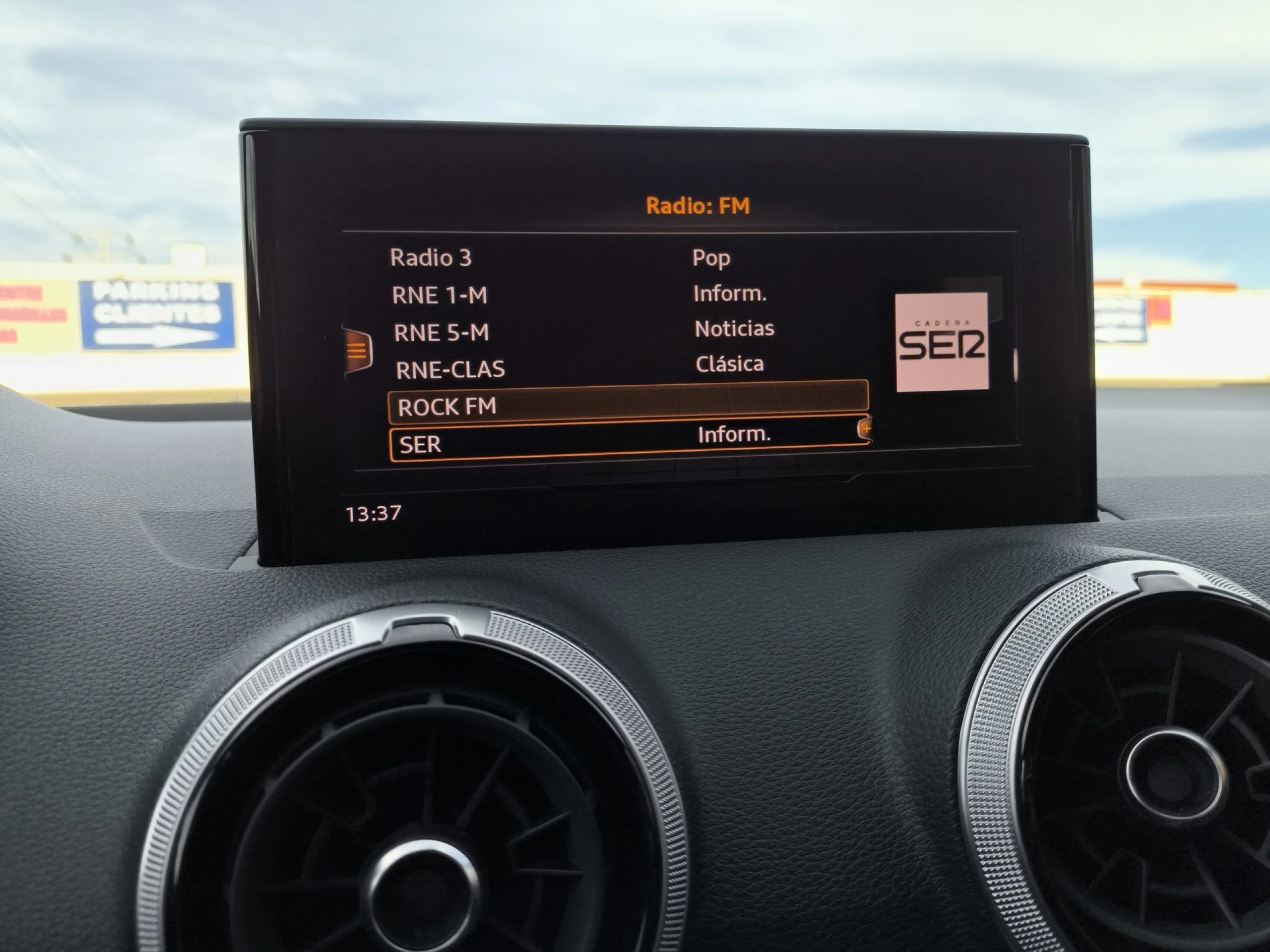 Audi Q2 S line 35 TFSI 110 kW (150 CV) S tronic - Foto 13