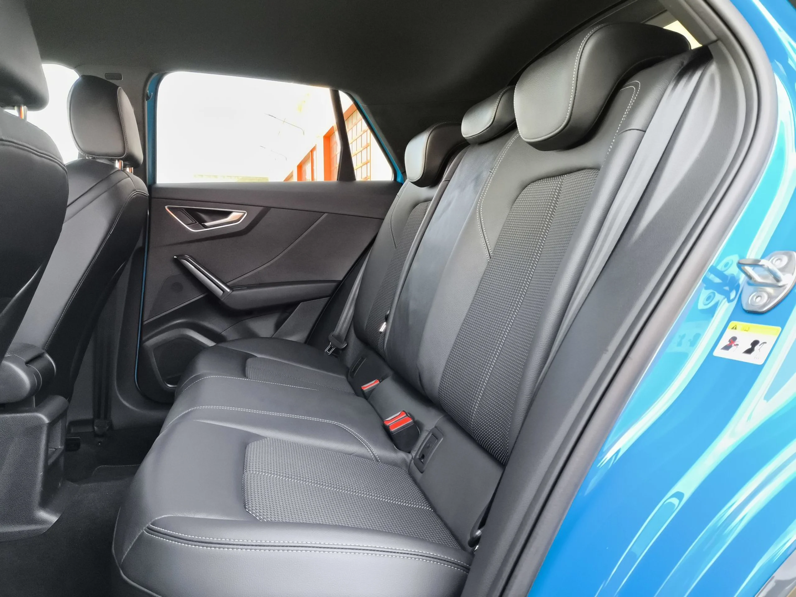 Audi Q2 S line 35 TFSI 110 kW (150 CV) S tronic - Foto 18