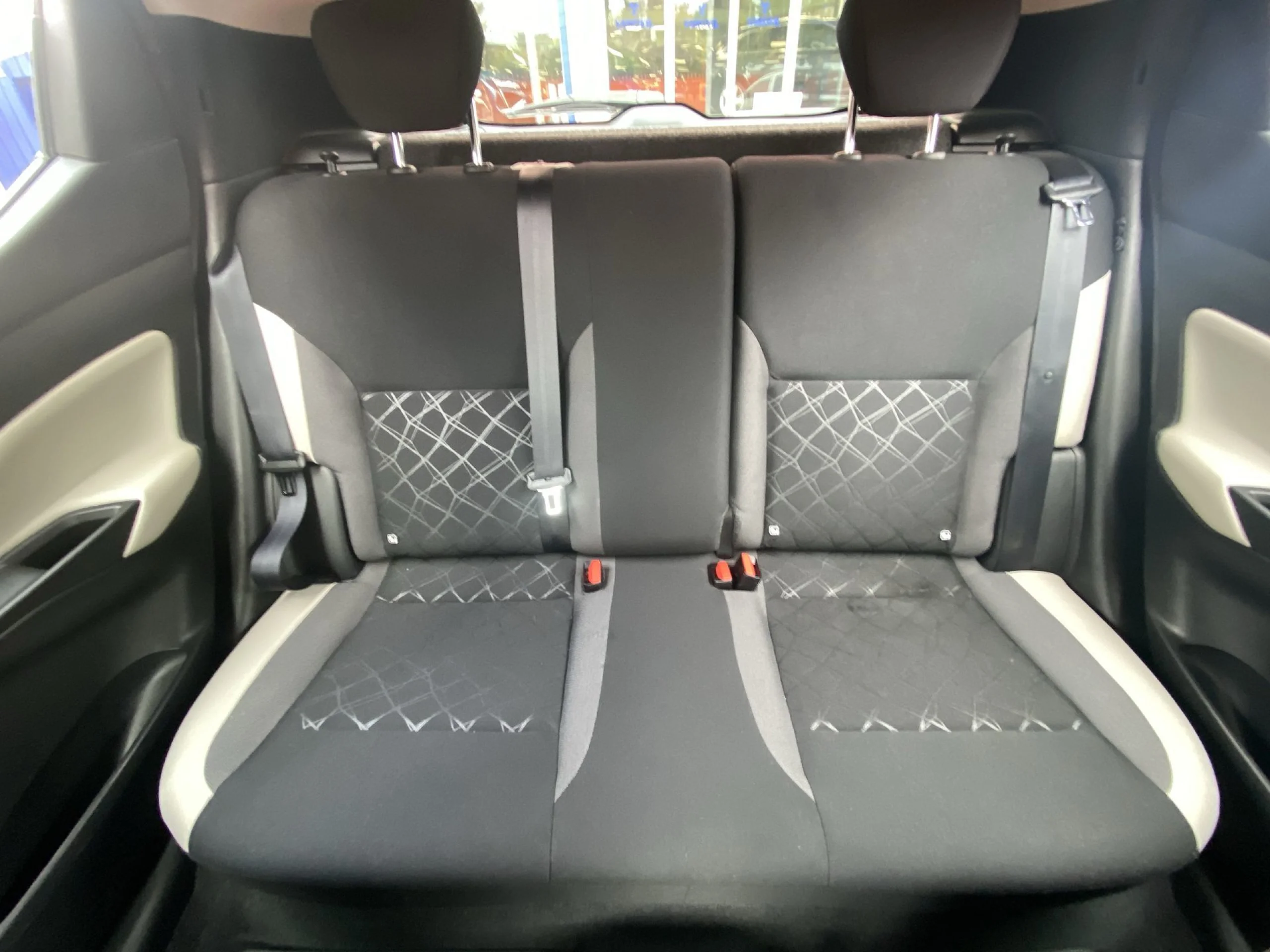 Nissan Micra 1.5 dCi SANDS N-Connecta 66 kW (90 CV) - Foto 19