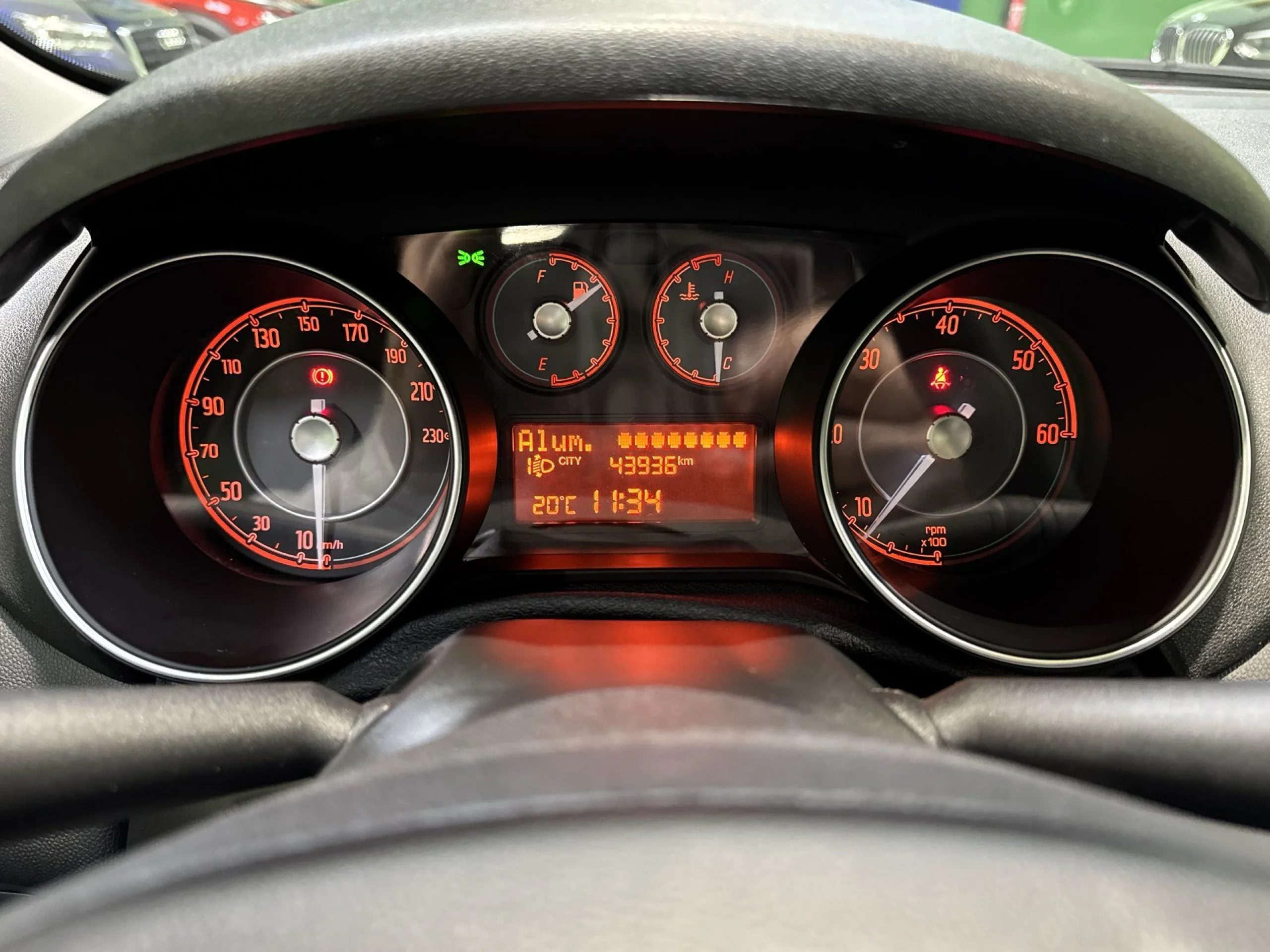 Fiat Punto 1.3 Multijet Easy 55 kW (75 CV) - Foto 12