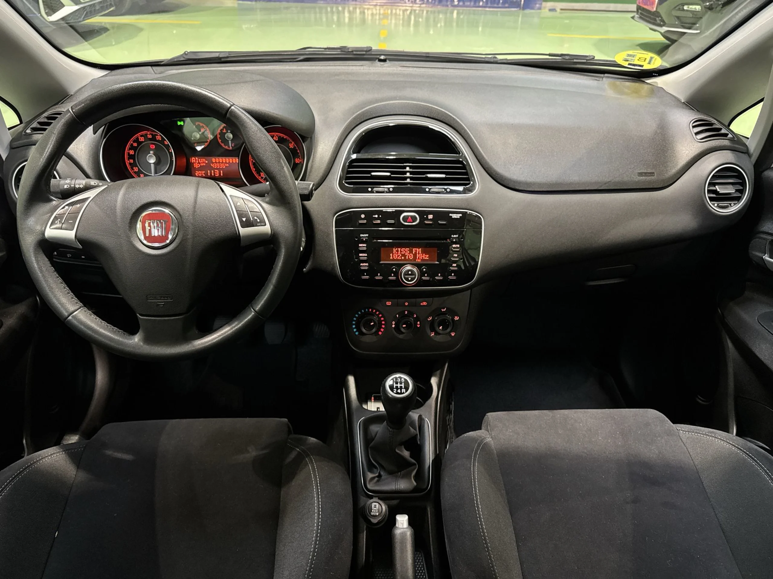 Fiat Punto 1.3 Multijet Easy 55 kW (75 CV) - Foto 16